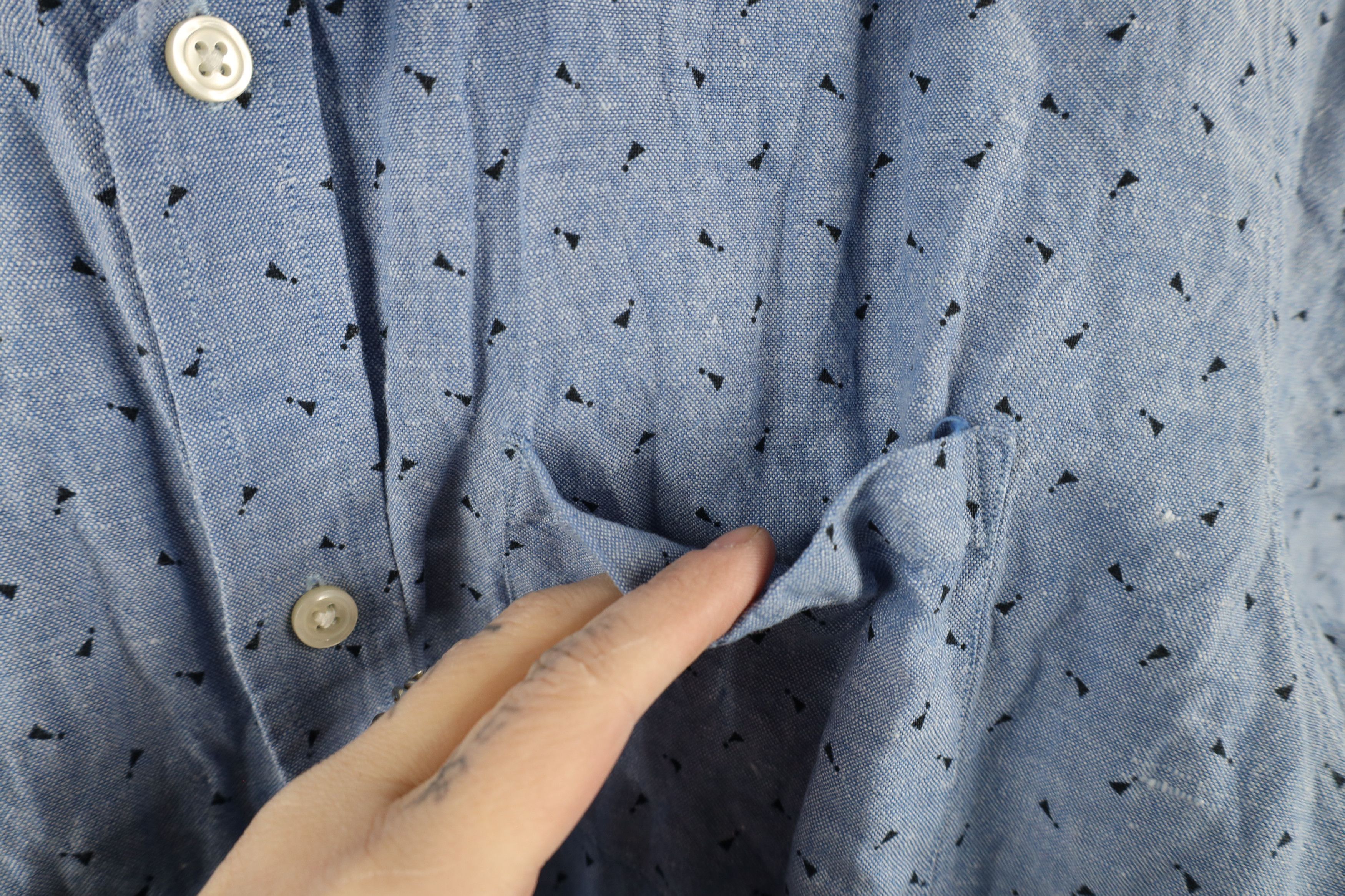 Banana Republic × Vintage Banana Republic Geometric Linen Short Sleeve Button Shirt Size US M / EU 48-50 / 2 - 5 Thumbnail