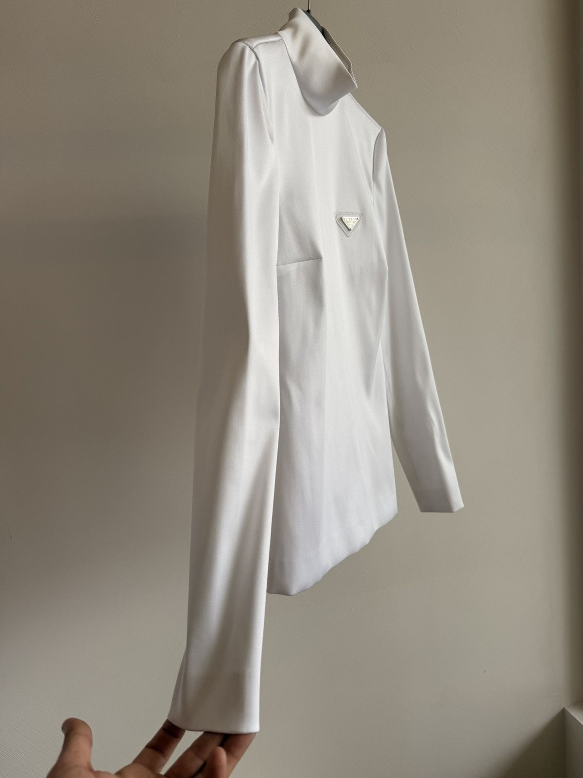 Prada NWT Prada Stretch Satin Top Slim Fit Triangle Logo Size 40 Size S / US 4 / IT 40 - 6 Thumbnail