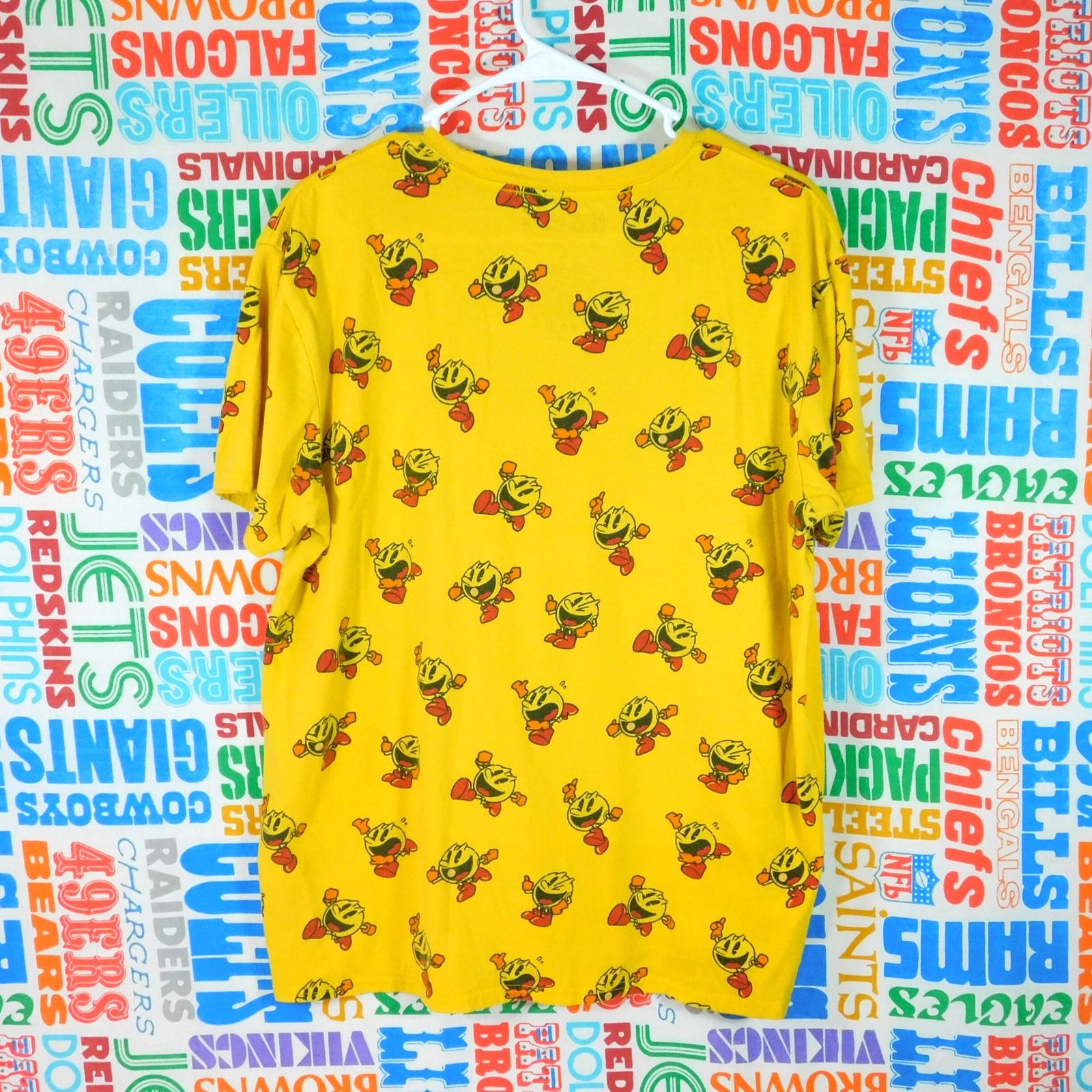 Hanes Pac Man All Over Print T Shirt Size L Yellow Retro Arcade Size US L / EU 52-54 / 3 - 2 Thumbnail