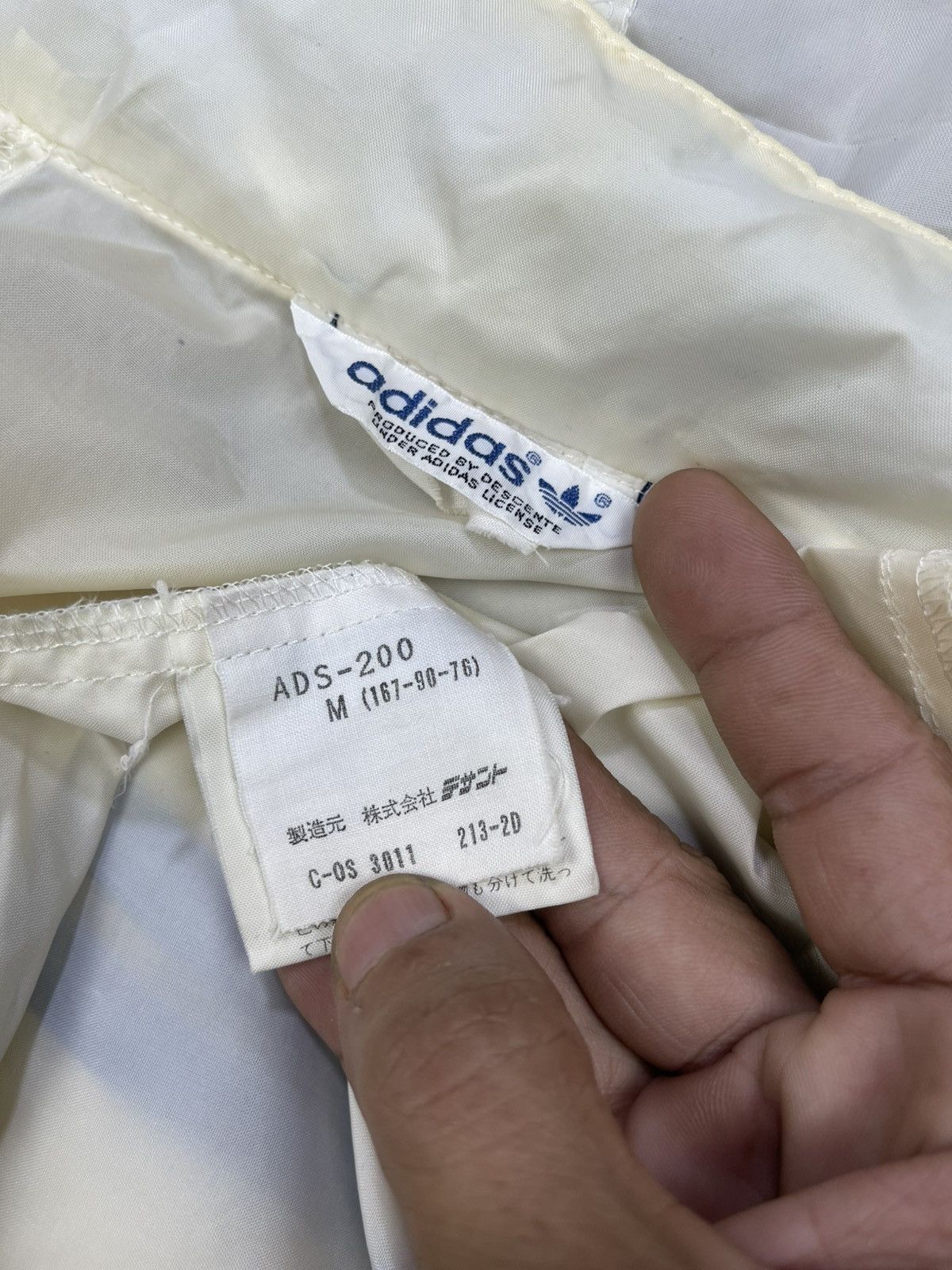 Adidas Vtg 80s Adidas Trefoil Lightweight Running Jacket Size US S / EU 44-46 / 1 - 14 Thumbnail