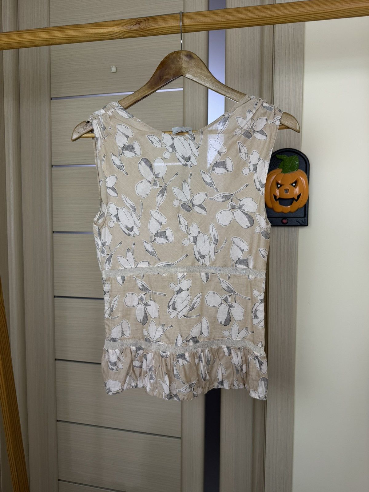 Marni Vintage Marni Floral Print Cotton Tie-Up Detail Blouse Size XS / US 0-2 / IT 36-38 - 4 Thumbnail