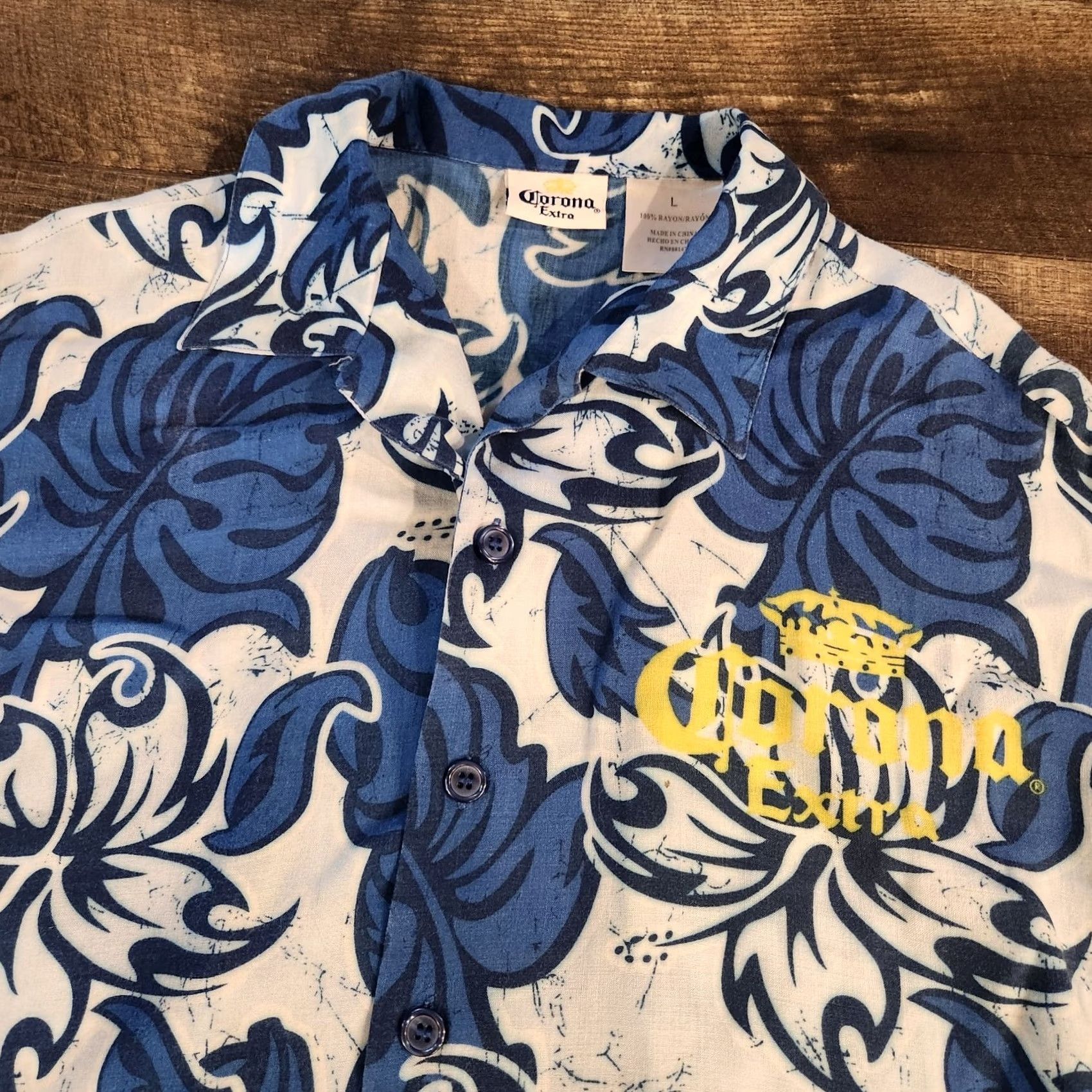 Doublet VINTAGE Corona Extra Hawaiian Shirt Floral Blue Double Sided Mens Large 100% Rayon Size US L / EU 52-54 / 3 - 2 Thumbnail