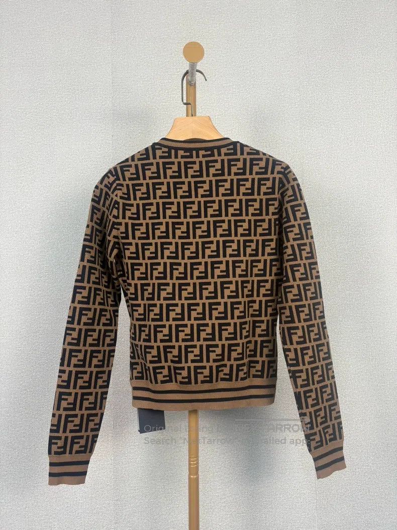 Fendi Fendi Large logo fully printed knit top Size XXS / US 00 / IT 34 - 2 Thumbnail