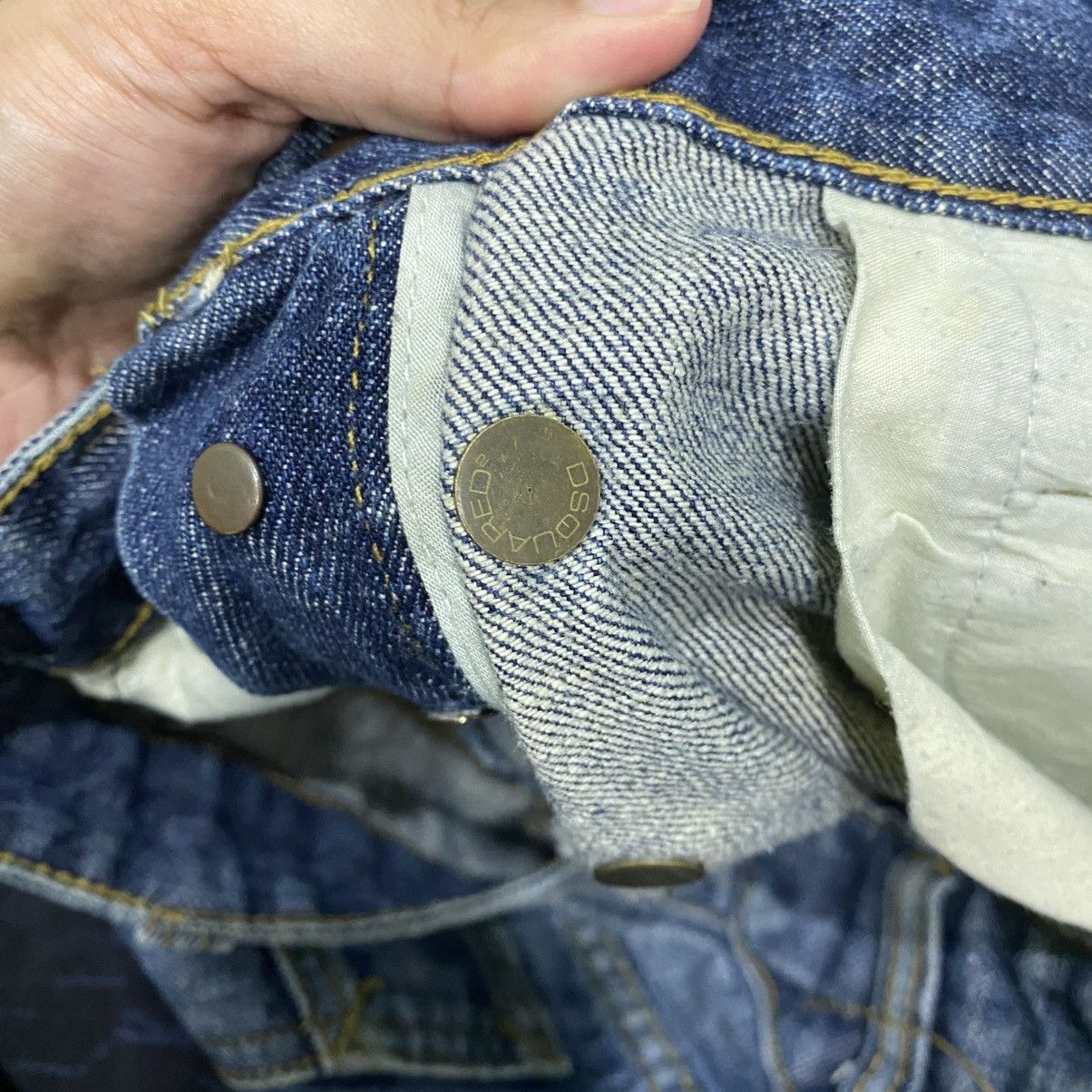 Dsquared2 Dsquared2 Blue Wash Distressed Button-Fly Straight Jeans Size US 32 / EU 48 - 18 Thumbnail