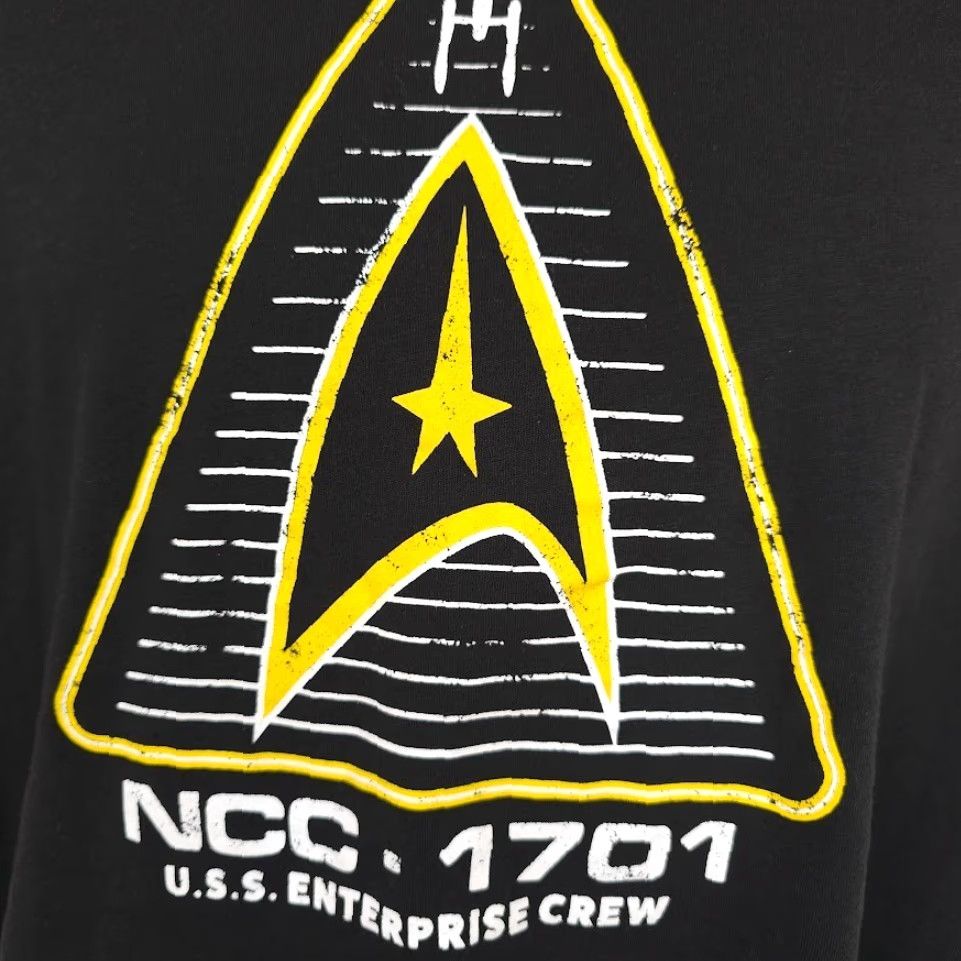 Vintage Star Trek T Shirt Mens Size Medium Black USS Enterprise Crew NCC 1701 RELAXED Shirt Size US M / EU 48-50 / 2 - 3 Thumbnail