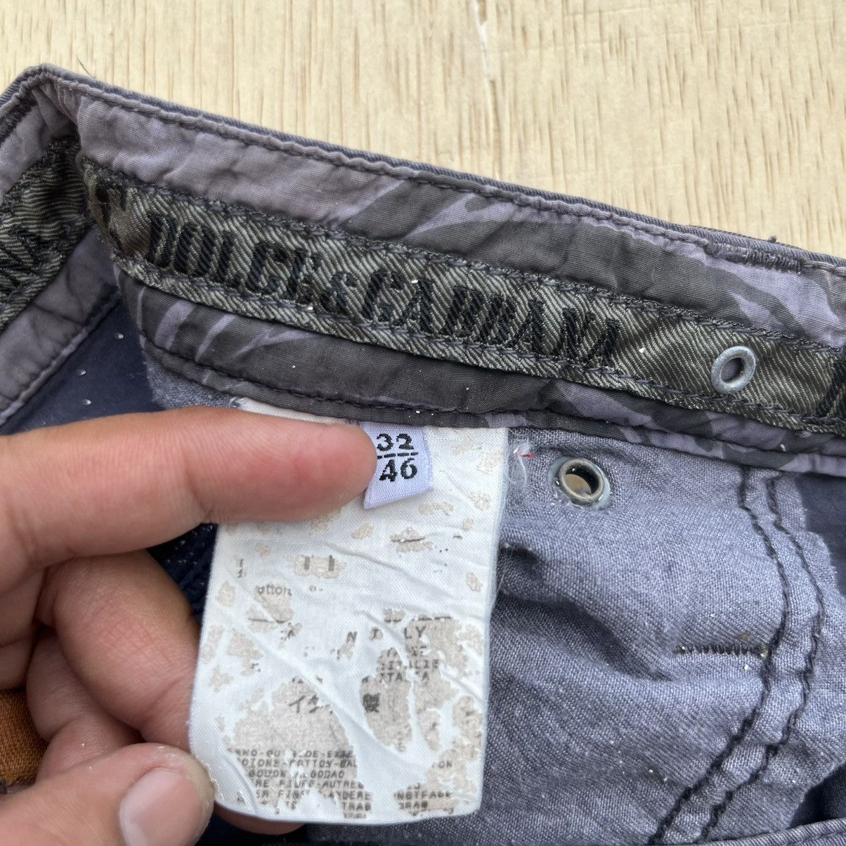 Dolce & Gabbana D&G CARGO 3/4 Y2K VINTAGE MIX FLORAL CAMO Size 30" / US 8 / IT 44 - 5 Thumbnail