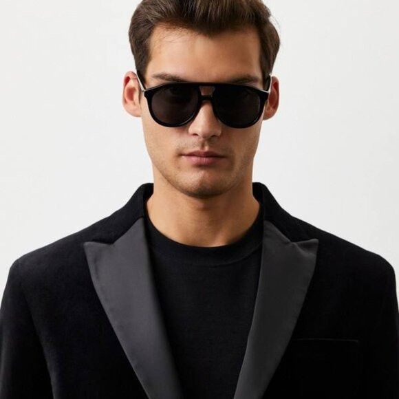 Gucci Gucci GG1320S 004 Sunglasses Black Aviator Frame Size ONE SIZE - 1 Thumbnail