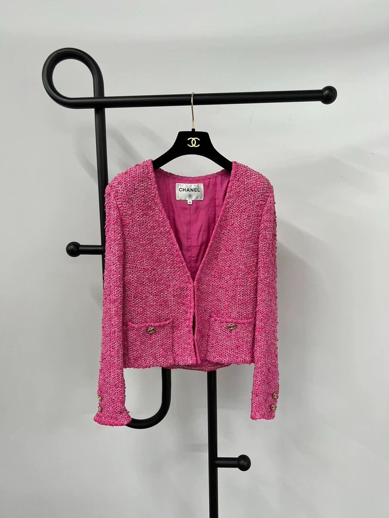 Chanel Chanel Pink V-Neck Knit Jacket - dmc Size US M / EU 48-50 / 2 - 1 Thumbnail