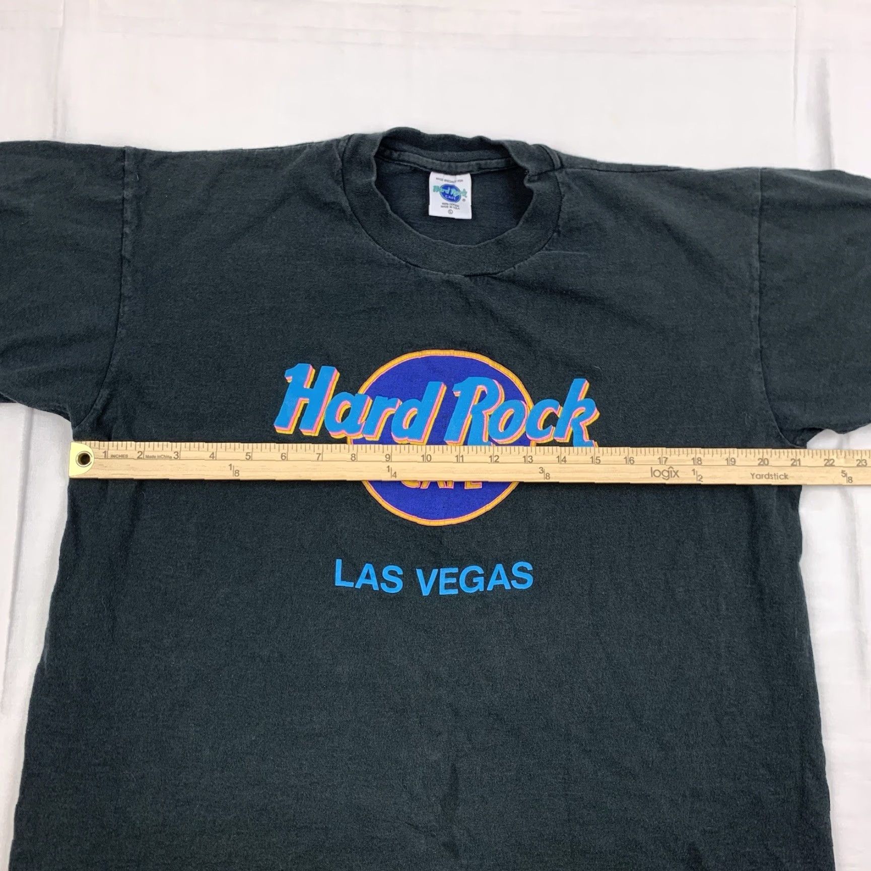 Hard Rock Cafe VINTAGE Hard Rock Cafe T Shirt Adult Large Black Las Vegas 90s Rock N Roll Faded Rock n Roll Size US L / EU 52-54 / 3 - 6 Thumbnail