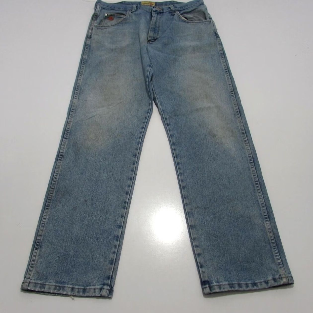 Wrangler Wrangler 20X Mens Regular Fit straight leg Blue W35 / L32 REF (M19410) Size US 35 - 4 Thumbnail