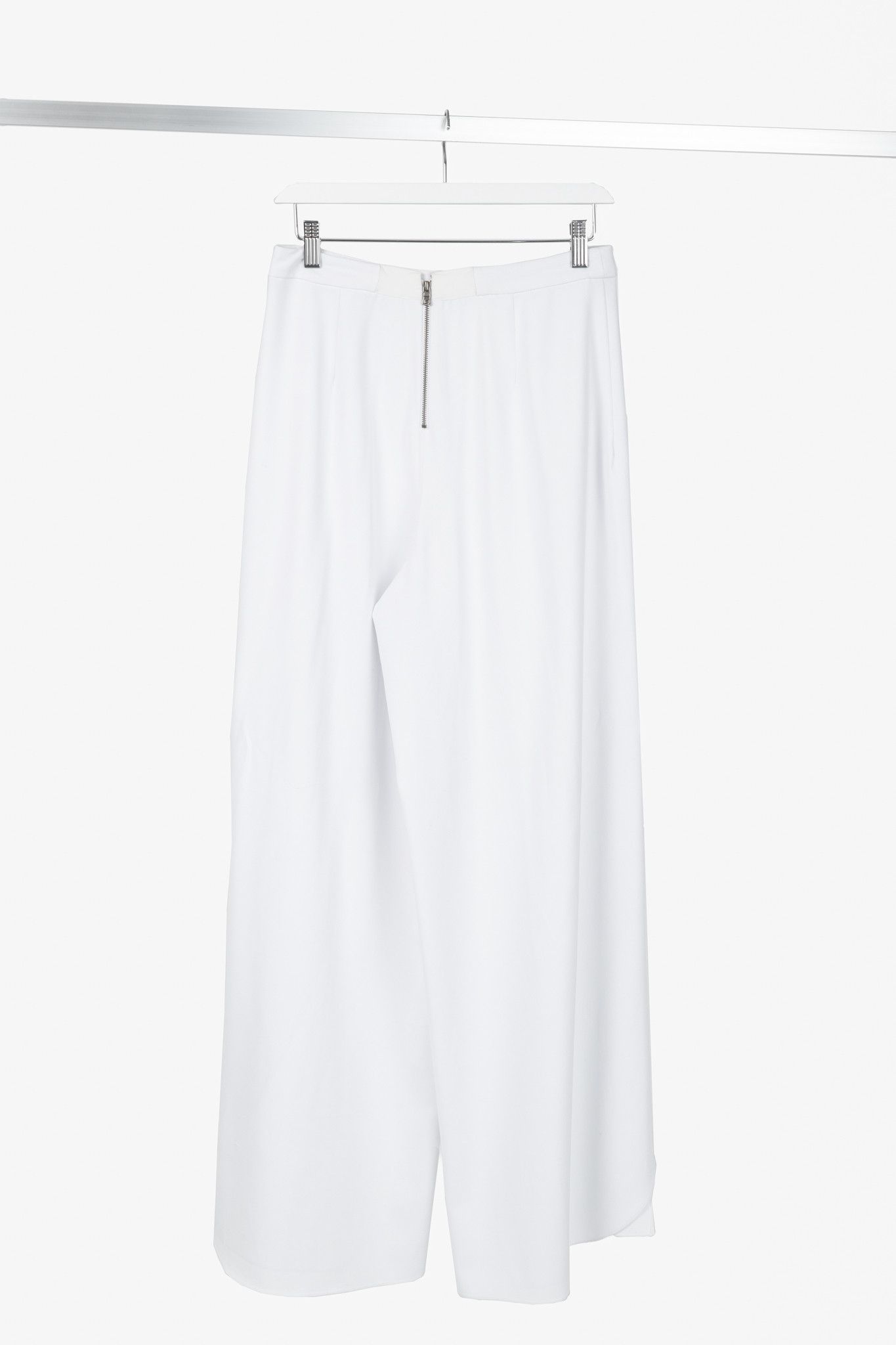 Alice + Olivia Alice + Olivia Larissa White Crepe Open-Pleat Pants Size 27" / US 4 / IT 40 - 2 Thumbnail