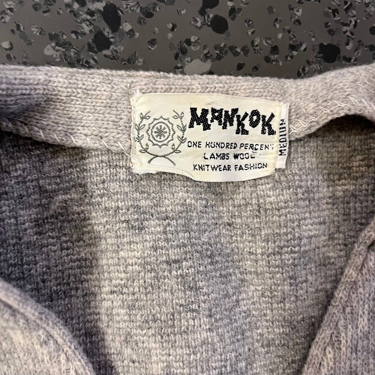 Japanese Brand True Vintage 1980s MNKNOK Argyle Wool Knit Vest - Cream & Size US M / EU 48-50 / 2 - 3 Thumbnail