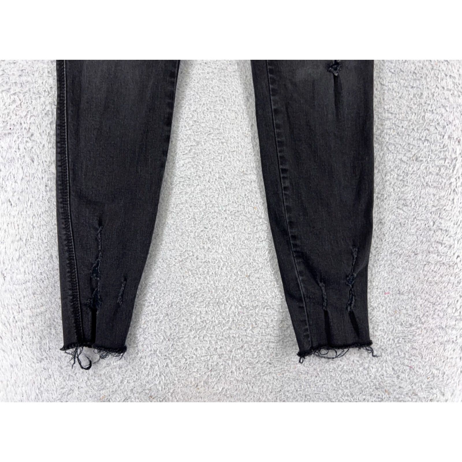 Vintage Seven7 Jeans Women 6 Black Denim Maternity Skinny Tapered Distressed 26x26 Jeans Women 6 Black Denim Maternity Skinny Tapered Distressed 26x26 Size 28" / US 6 / IT 42 - 2 Thumbnail