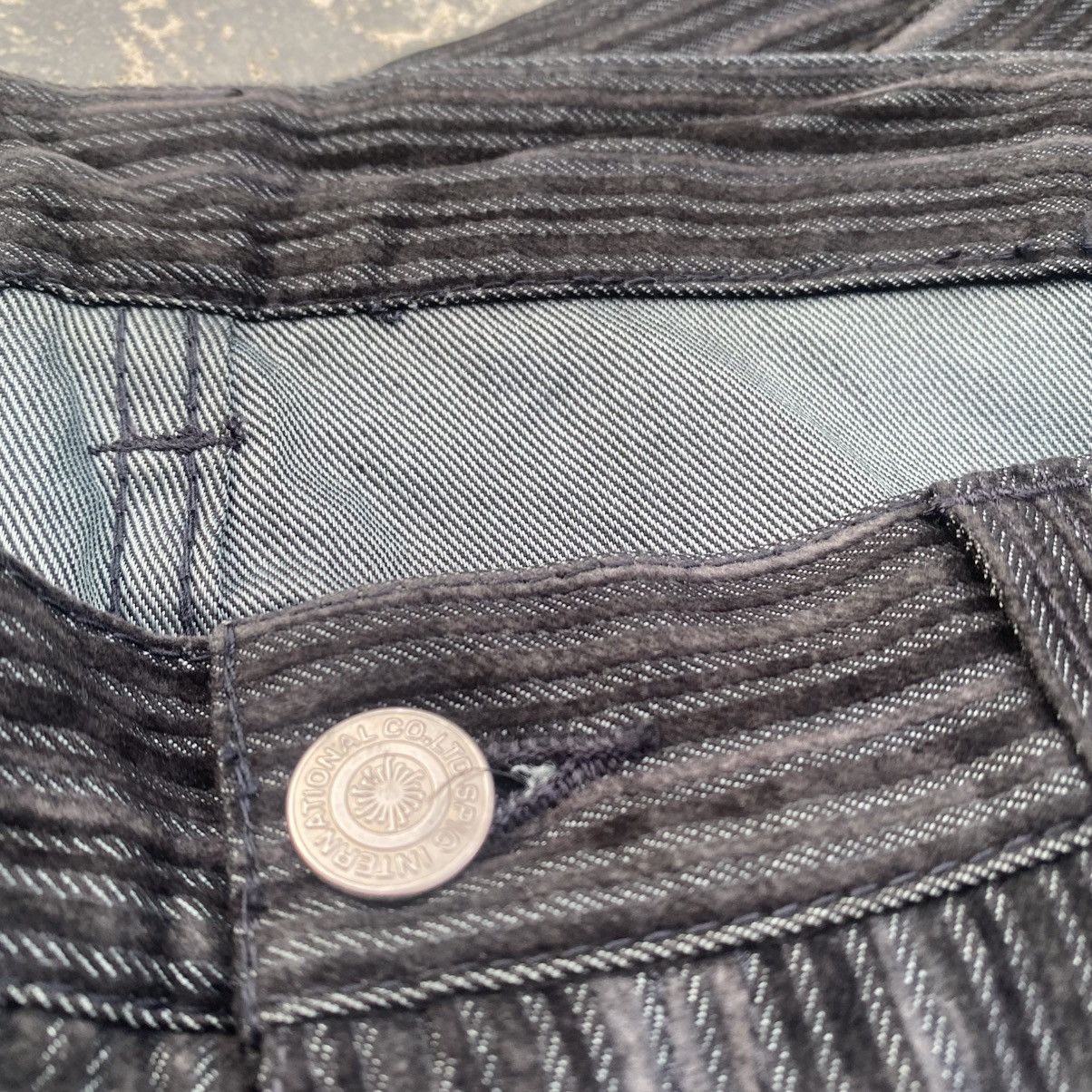 Tornado Mart MODERN LOVERS TORNADO MART Black Velvet Corduroy Flared Size US 32 / EU 48 - 10 Thumbnail