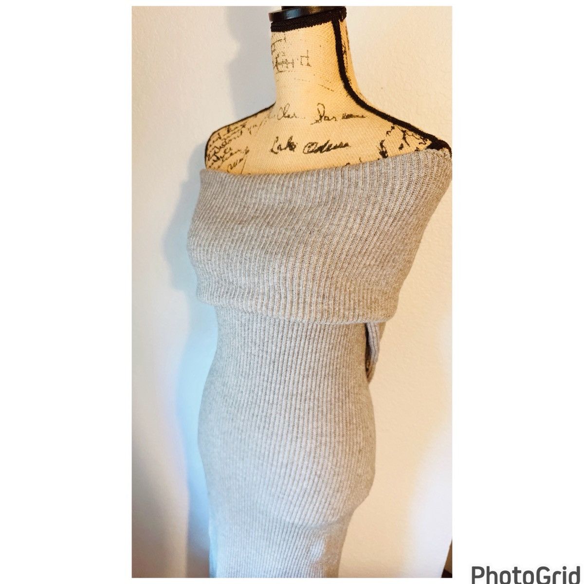 Michael Kors Michael Kors Italian Yarn Off Shoulder Maxi Dress NWOT Size M / US 6-8 / IT 42-44 - 8 Thumbnail