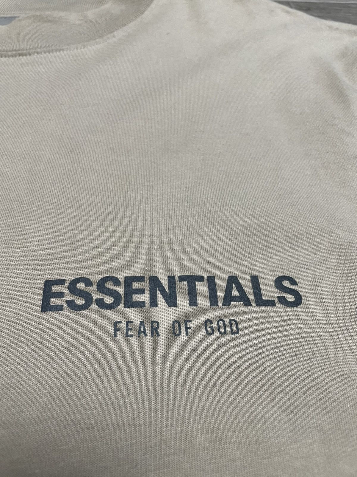 Essentials Fear Of God Essentials Beige Reflective Logo Long Sleeve Tee Size US S / EU 44-46 / 1 - 7 Thumbnail
