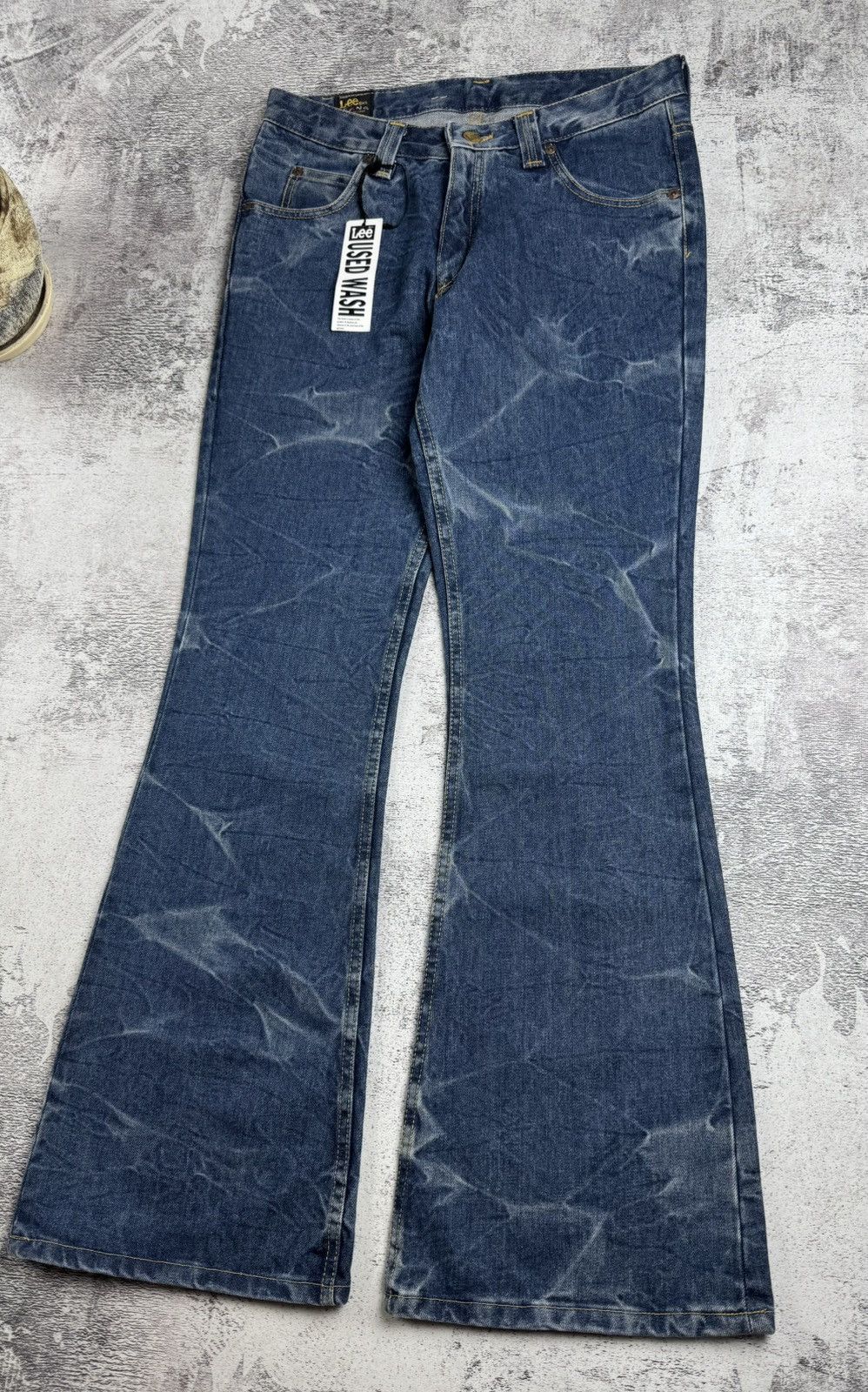 Lee Lee Felton Icon Wrinkles NEW Flare Washed Y2K Faded 12 Size Denim Jeans Trousers Size 32" / US 10 / IT 46 - 14 Thumbnail