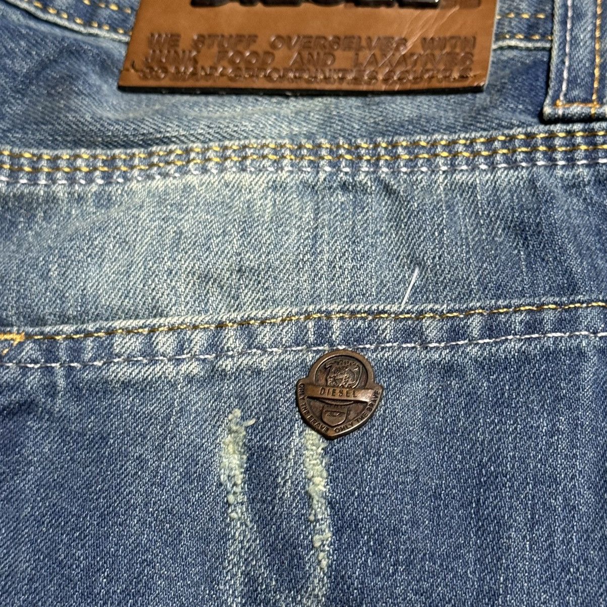 Diesel Vintage Diesel Faded Jeans Size US 29 - 6 Thumbnail