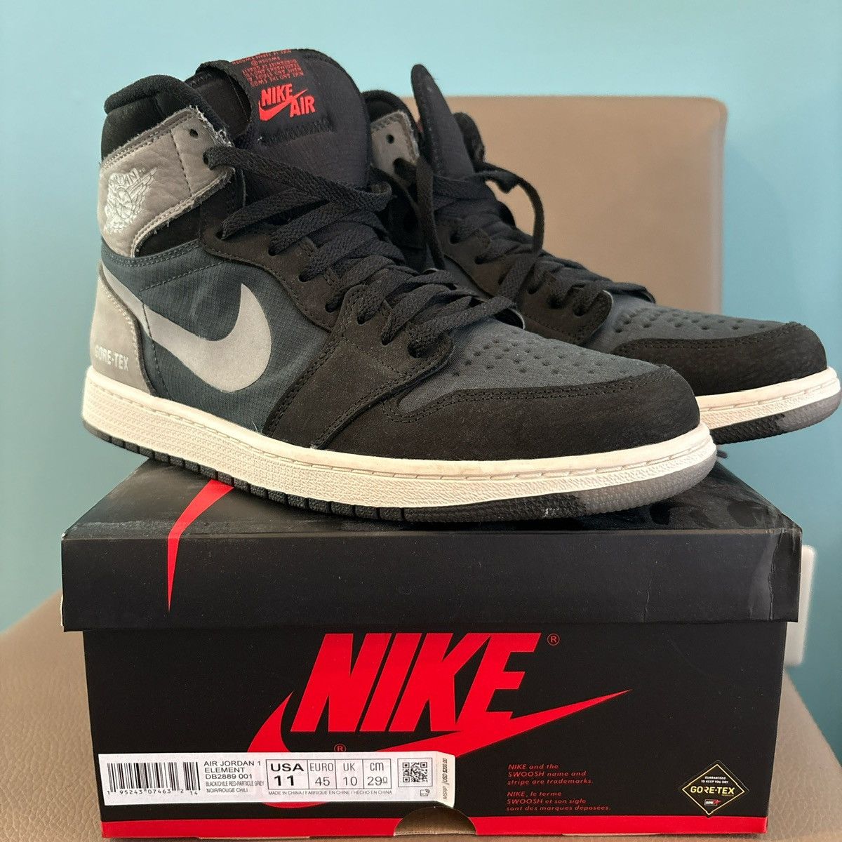 Nike Jordan 1 goretex Size US 11 / EU 44 - 8 Thumbnail
