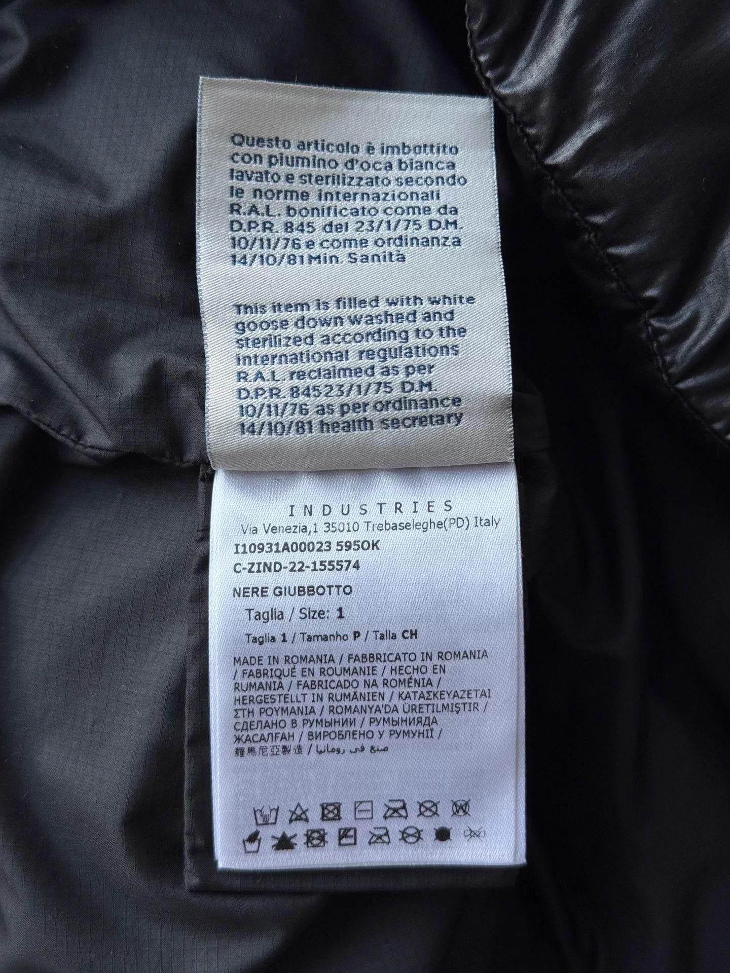 Moncler Moncler 23ss Black Hooded Short Down Jacket Size 1 Size US S / EU 44-46 / 1 - 5 Thumbnail