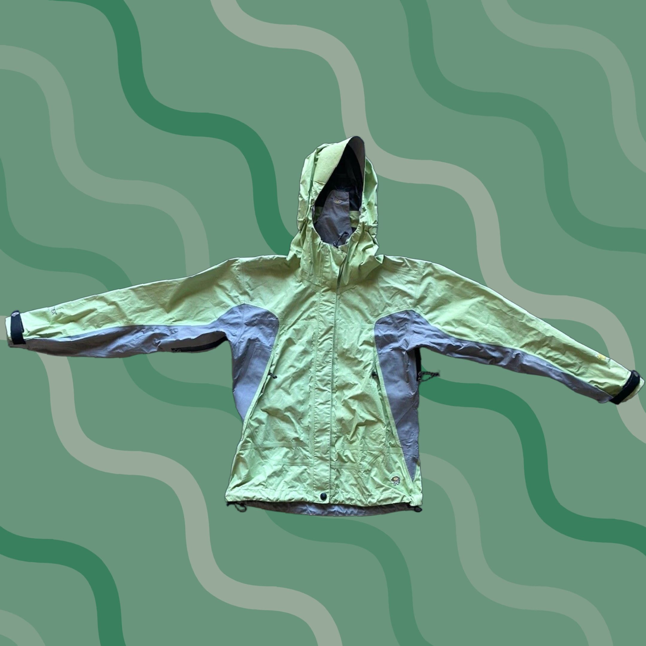 Mountain Hardwear VINTAGE Mountain Hardwear Goretex Paclite Shell Jacket Green Hooded Womens XS Flaws Wear Size XS / US 0-2 / IT 36-38 - 1 Thumbnail