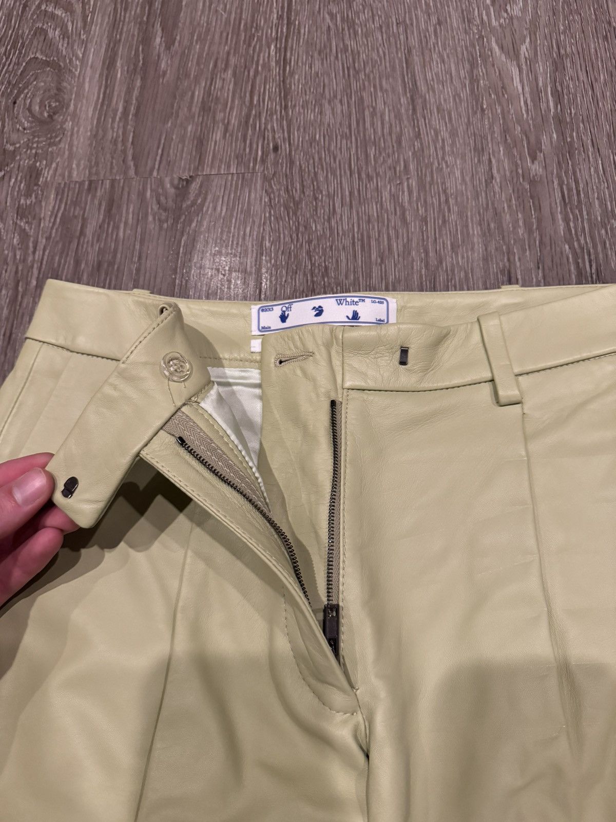 Off-White Off White 100% Leather Shorts Light Green 28-30 Size US 29 - 6 Thumbnail