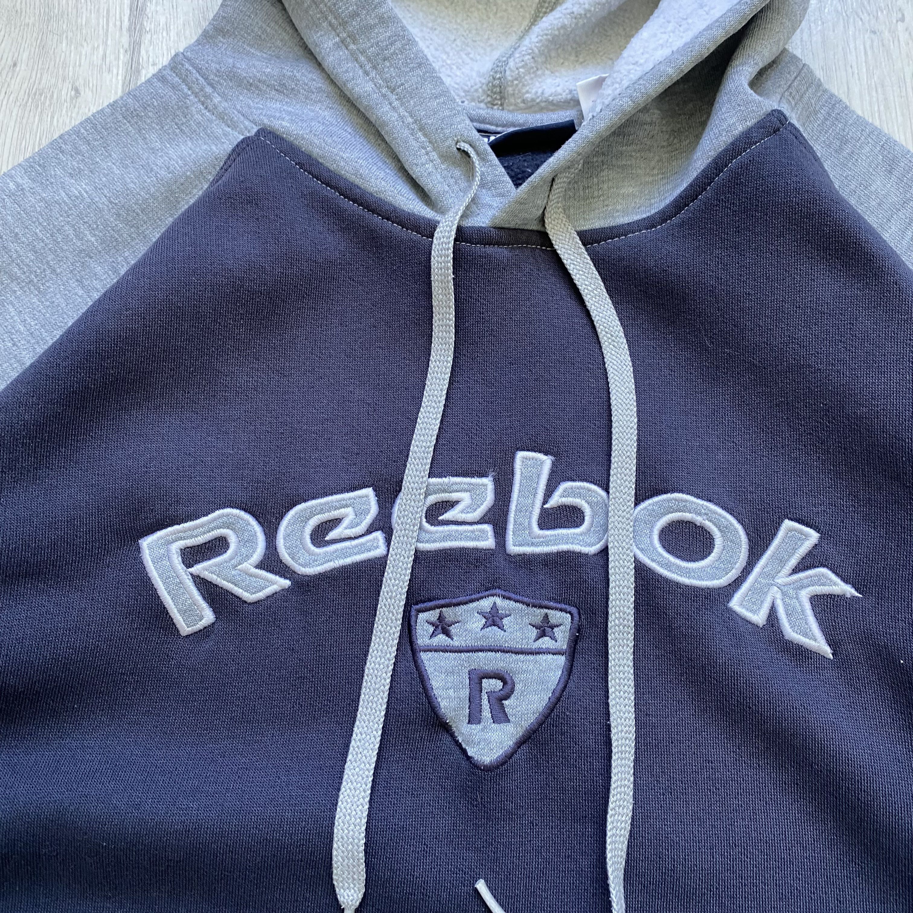 Reebok 🕷️Vintage 90s Faded Reebok Boxy Hoodie center logo Size US M / EU 48-50 / 2 - 6 Thumbnail