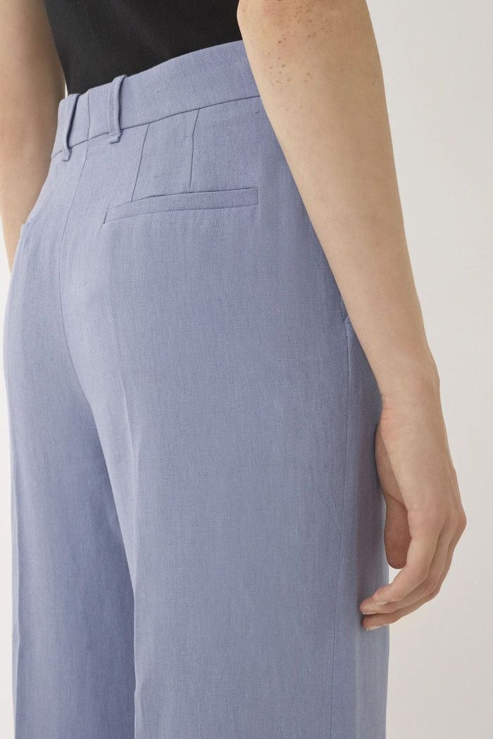 Chloe o1y0825 Casual Pant in Light Blue Size 27" / US 4 / IT 40 - 3 Thumbnail