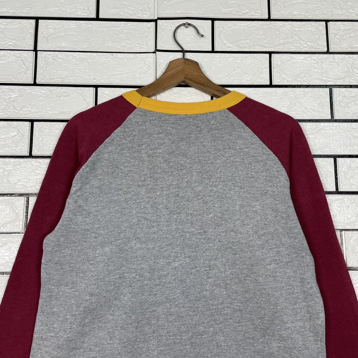 Vintage Vintage Merry Garden Athletic Wear Sweatshirt Size US S / EU 44-46 / 1 - 8 Thumbnail