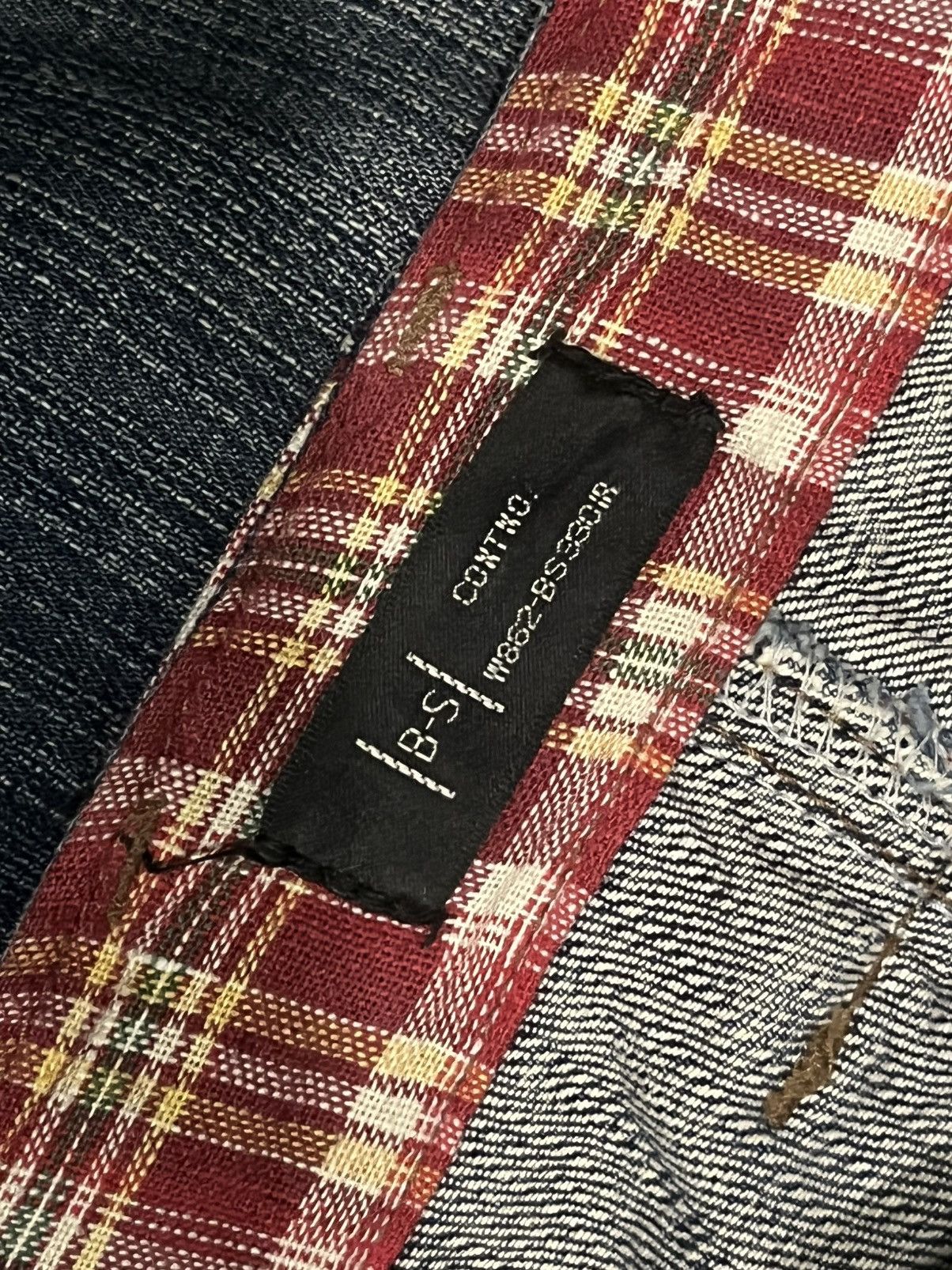 Japanese Brand Vintage Japanese Brand Double Waist Plaid Pocket Jeans Size US 31 - 10 Thumbnail