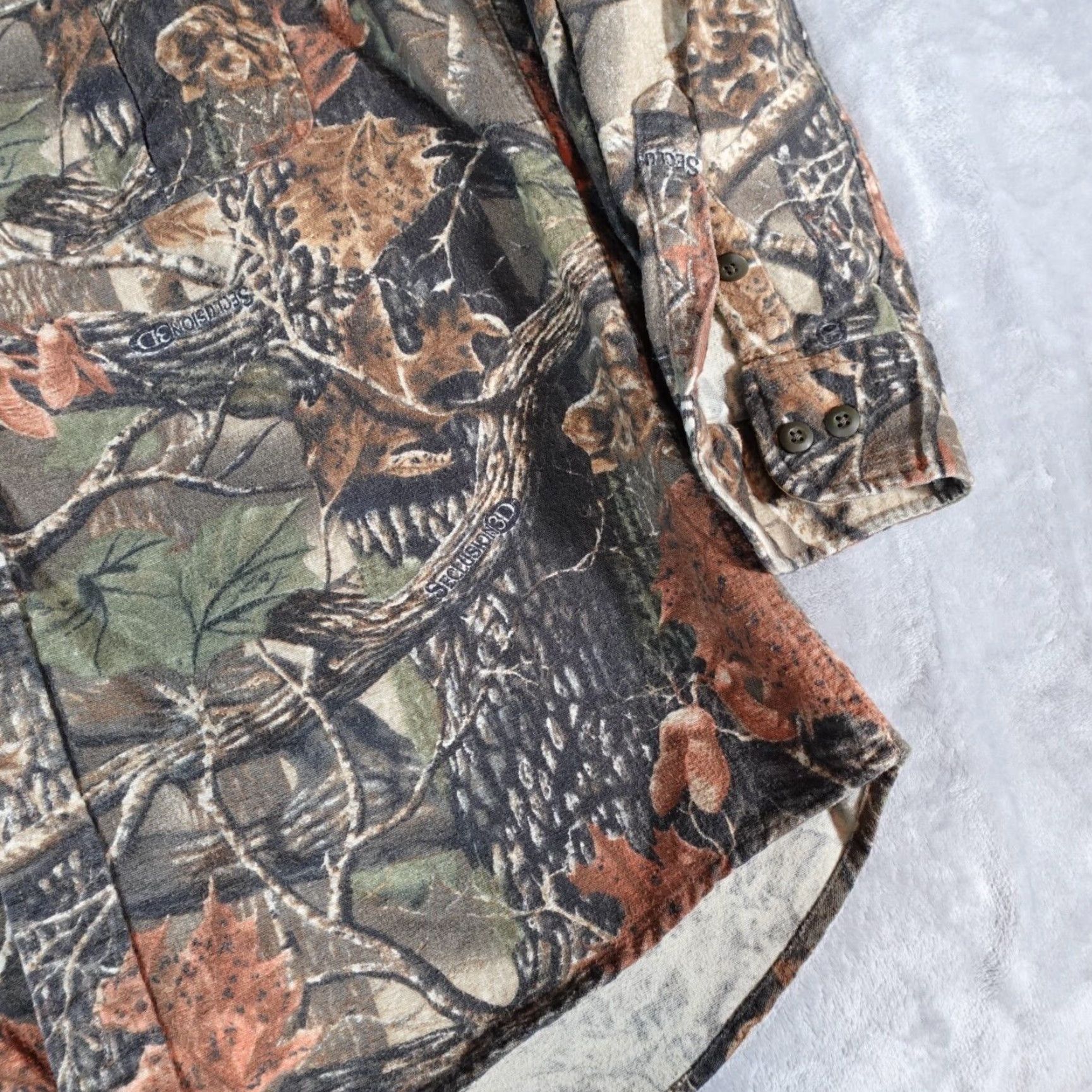 Vintage Cabela's Men’s LT Camouflage 3D Camo Button Shirt Outdoors Casual Workwear Cotton Tall Size Size US L / EU 52-54 / 3 - 3 Thumbnail