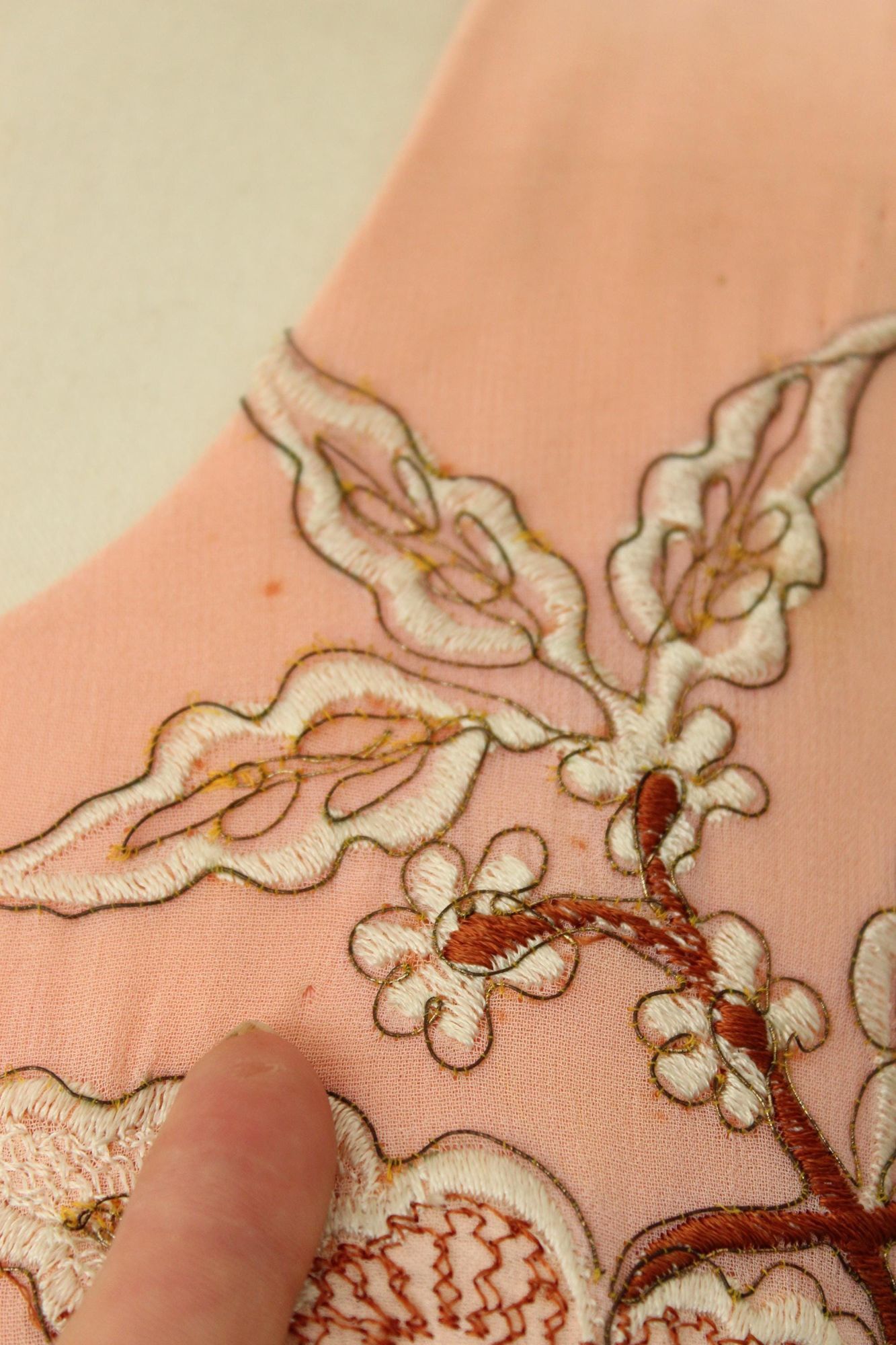 Vintage Vintage 1960s Dress, Peach Maxidress with Asian Inspired Emb Size S / US 4 / IT 40 - 3 Thumbnail