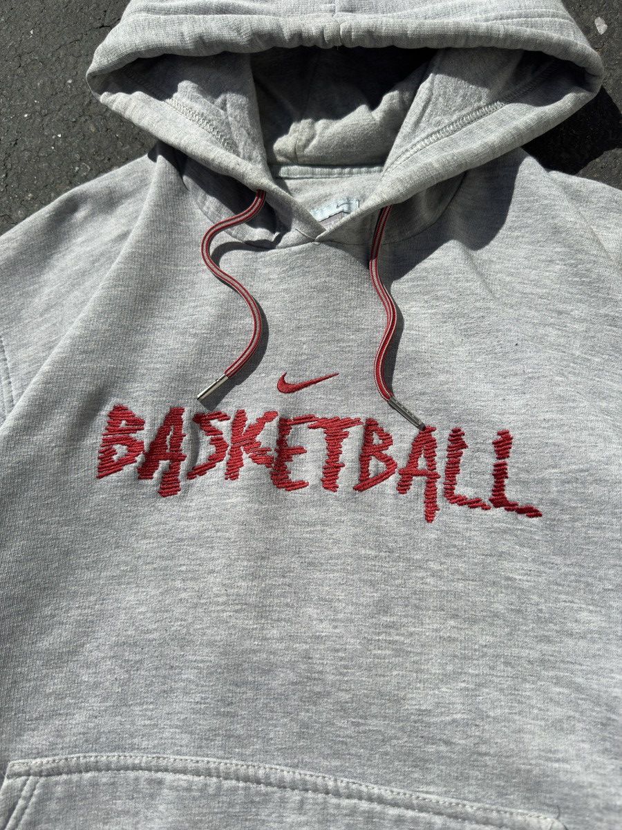 Nike × Vintage 2000s Nike Basketball CenterSwoosh Hoodie Size US L / EU 52-54 / 3 - 2 Thumbnail