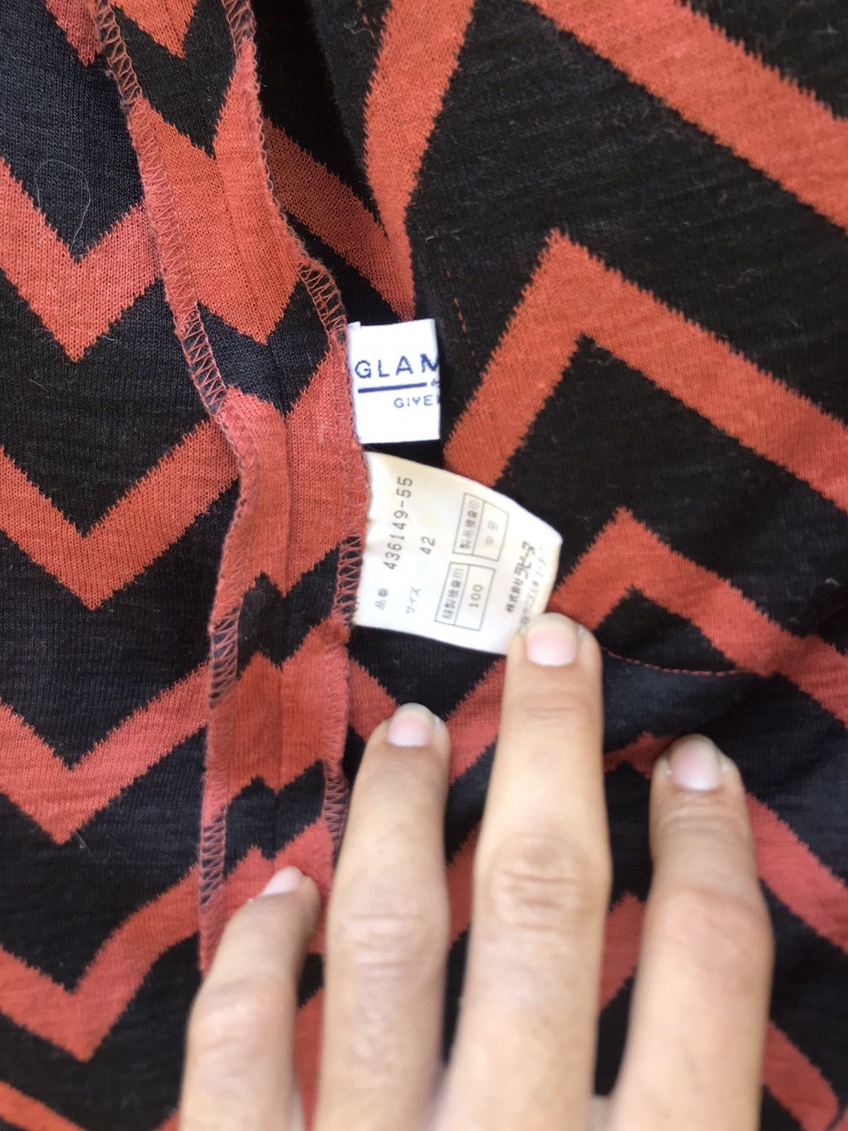Designer × Givenchy 💥Chevron Glamour Givenchy Button Up Blouses Size M / US 6-8 / IT 42-44 - 6 Thumbnail
