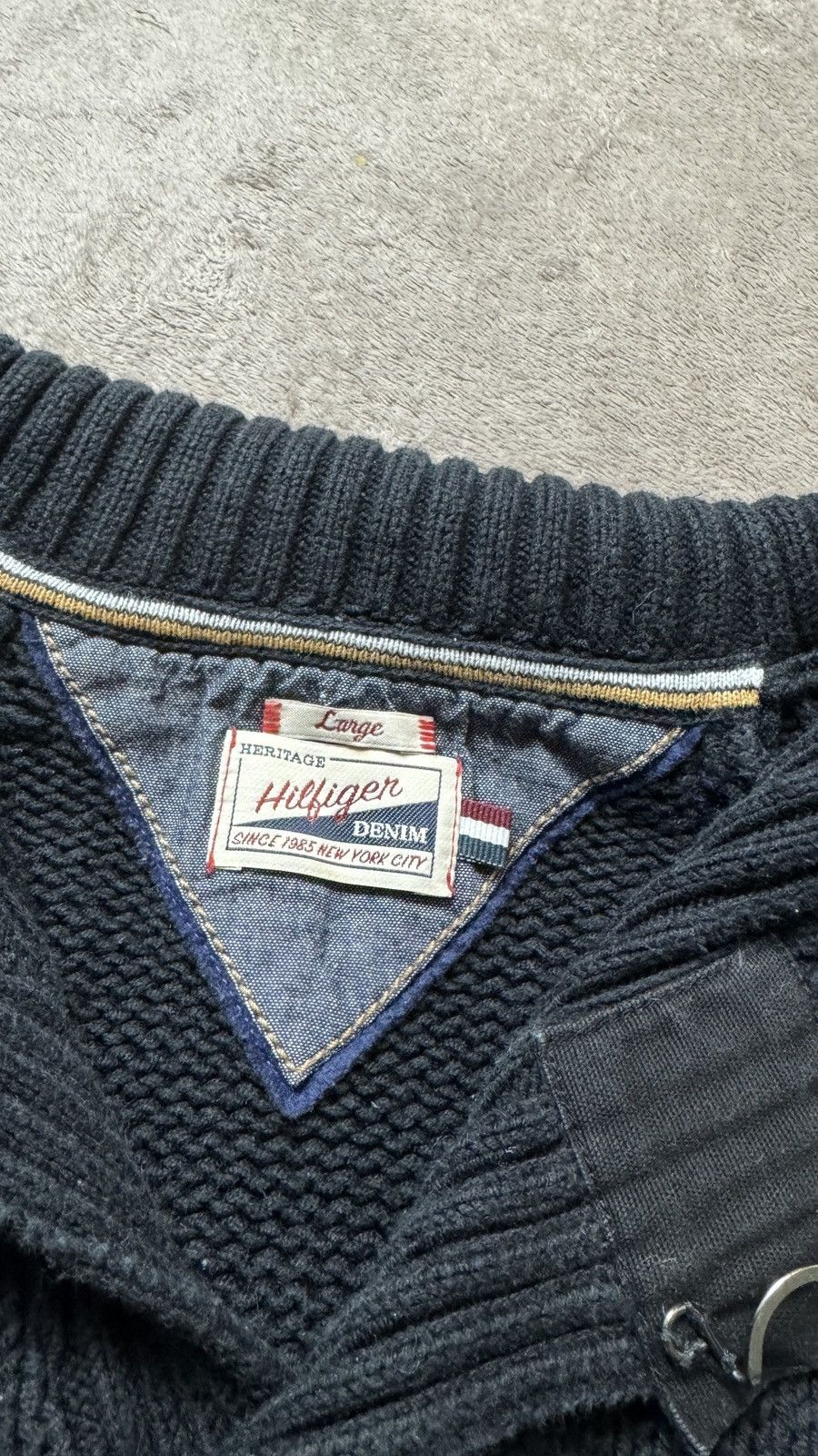 Le Grande Bleu (L.G.B.) Tommy Hilfiger vintage Y2K faded Cable Knit Sweater lgb cdg Size US L / EU 52-54 / 3 - 5 Thumbnail