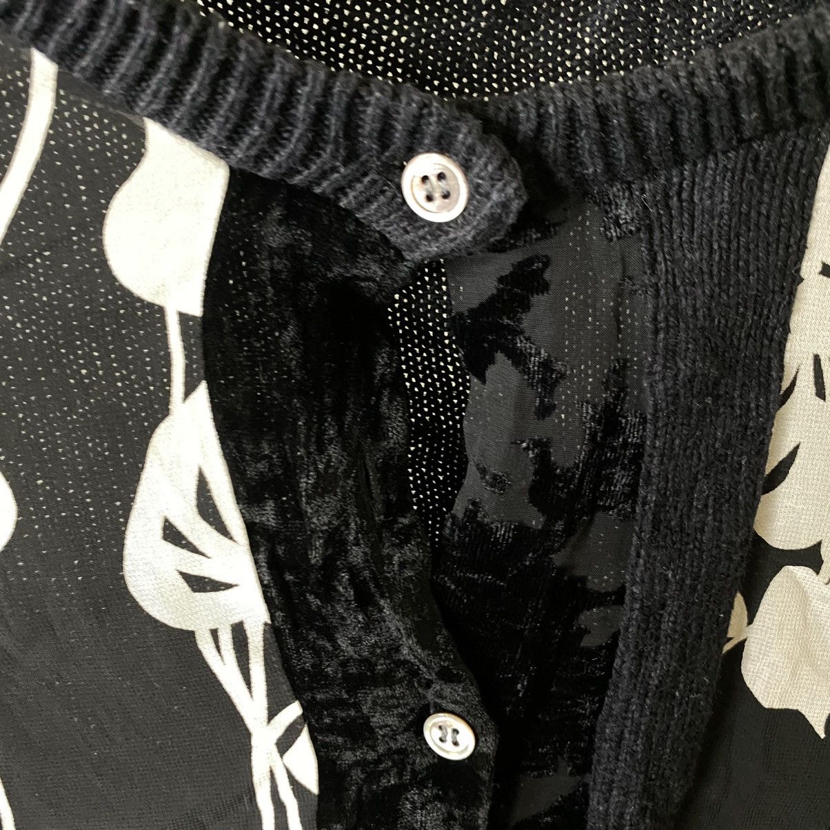 ATSURO TAYAMA Women Button Cardigan Velvet Detailing Size XS / US 0-2 / IT 36-38 - 3 Thumbnail
