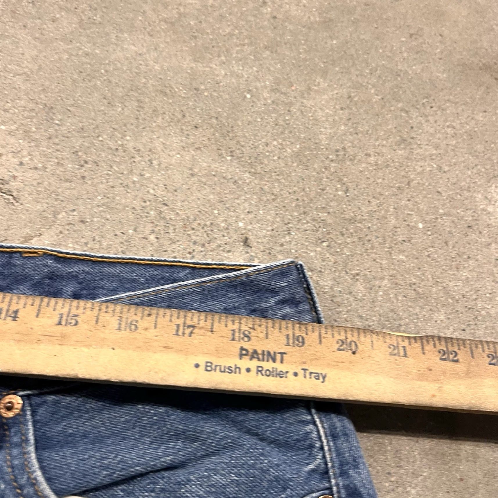 VTG Levi's 501 Jeans Mens 38x32 USA Made 90s Denim Distressed Blue Regular Straight Button Fly Pockets 5-Pocket Design Vintage Clothing Men's