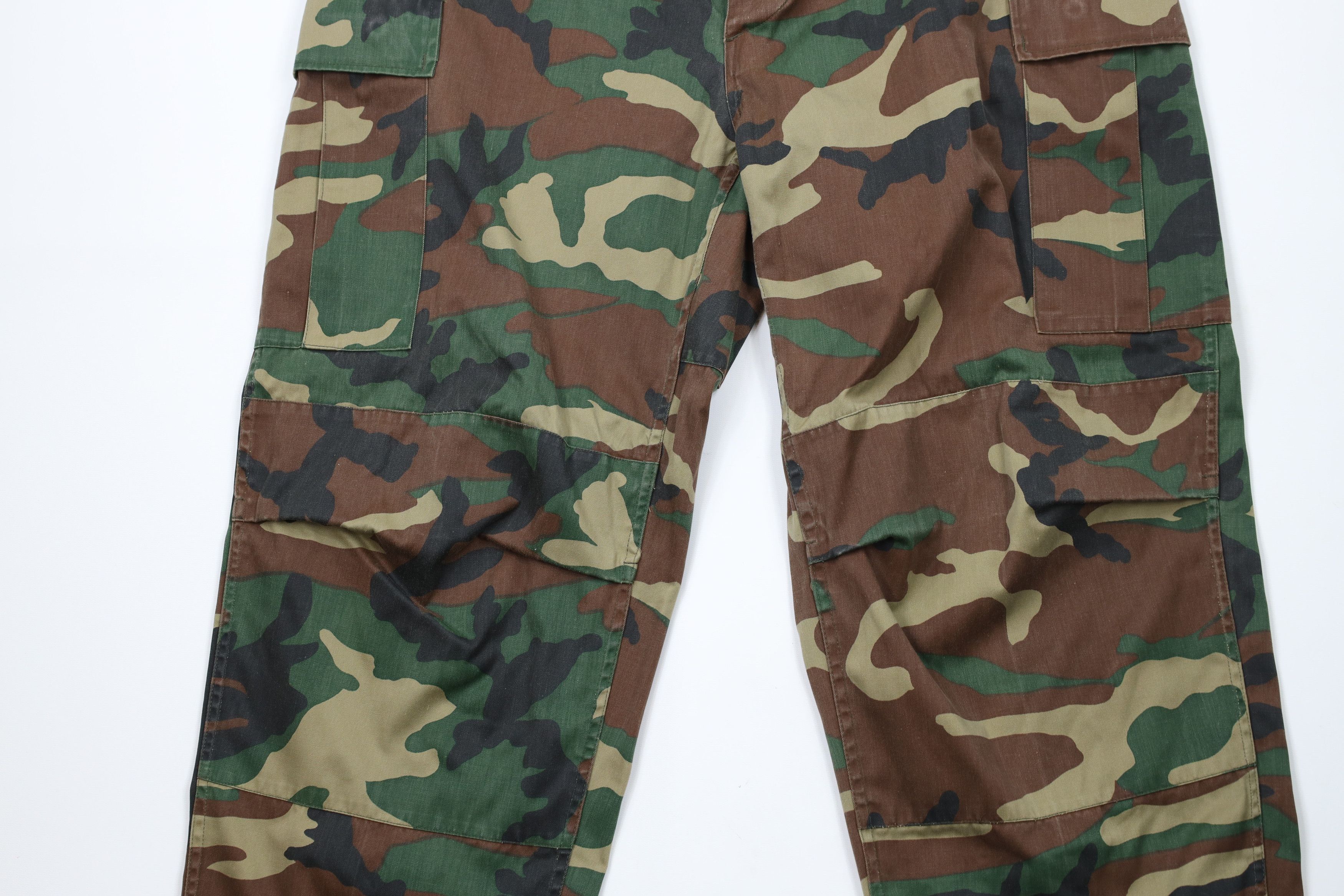 Vintage Vintage 90s Streetwear Wide Leg Woodland Camouflage Pants Size US 38 / EU 54 - 3 Thumbnail