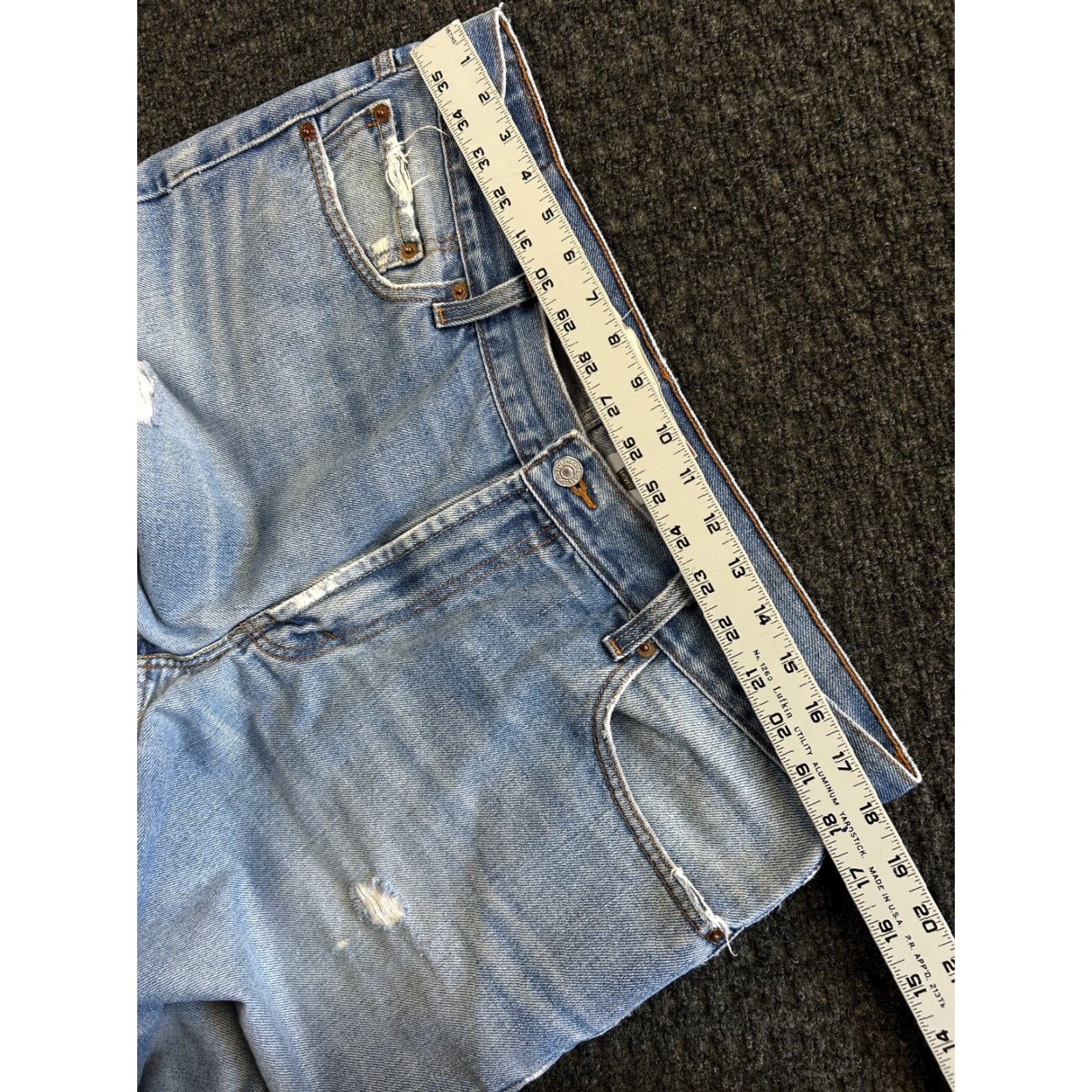 Levi's VINTAGE Levi’s 550 Jeans Wide-Leg Baggy Relaxed Fit 36 x 30 Denim Blue 80s 90s Grunge USA Mens Jeans Size US 36 / EU 52 - 7 Thumbnail
