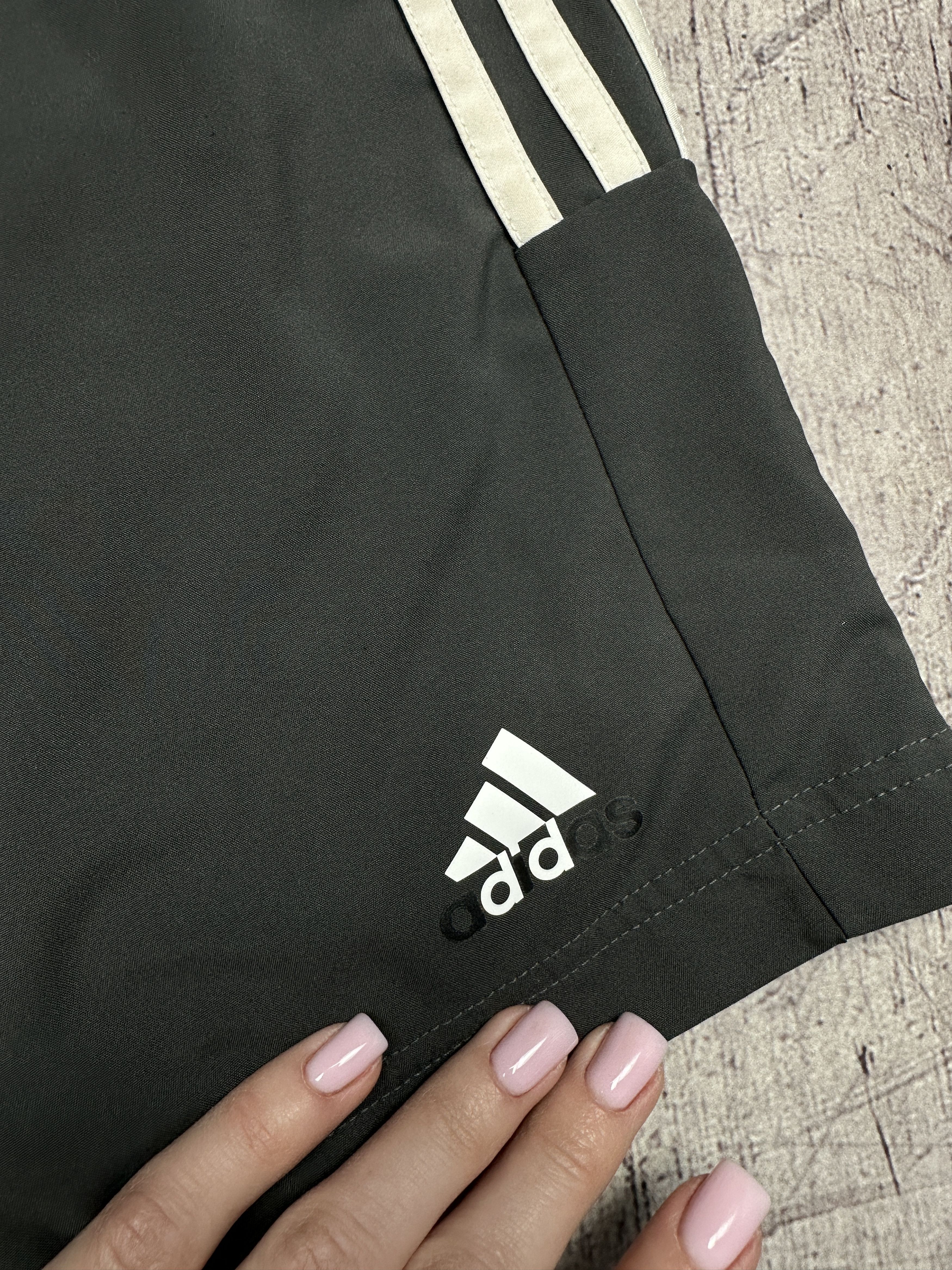 Adidas Adidas Mens Nylon Shorts Size US 34 / EU 50 - 3 Thumbnail