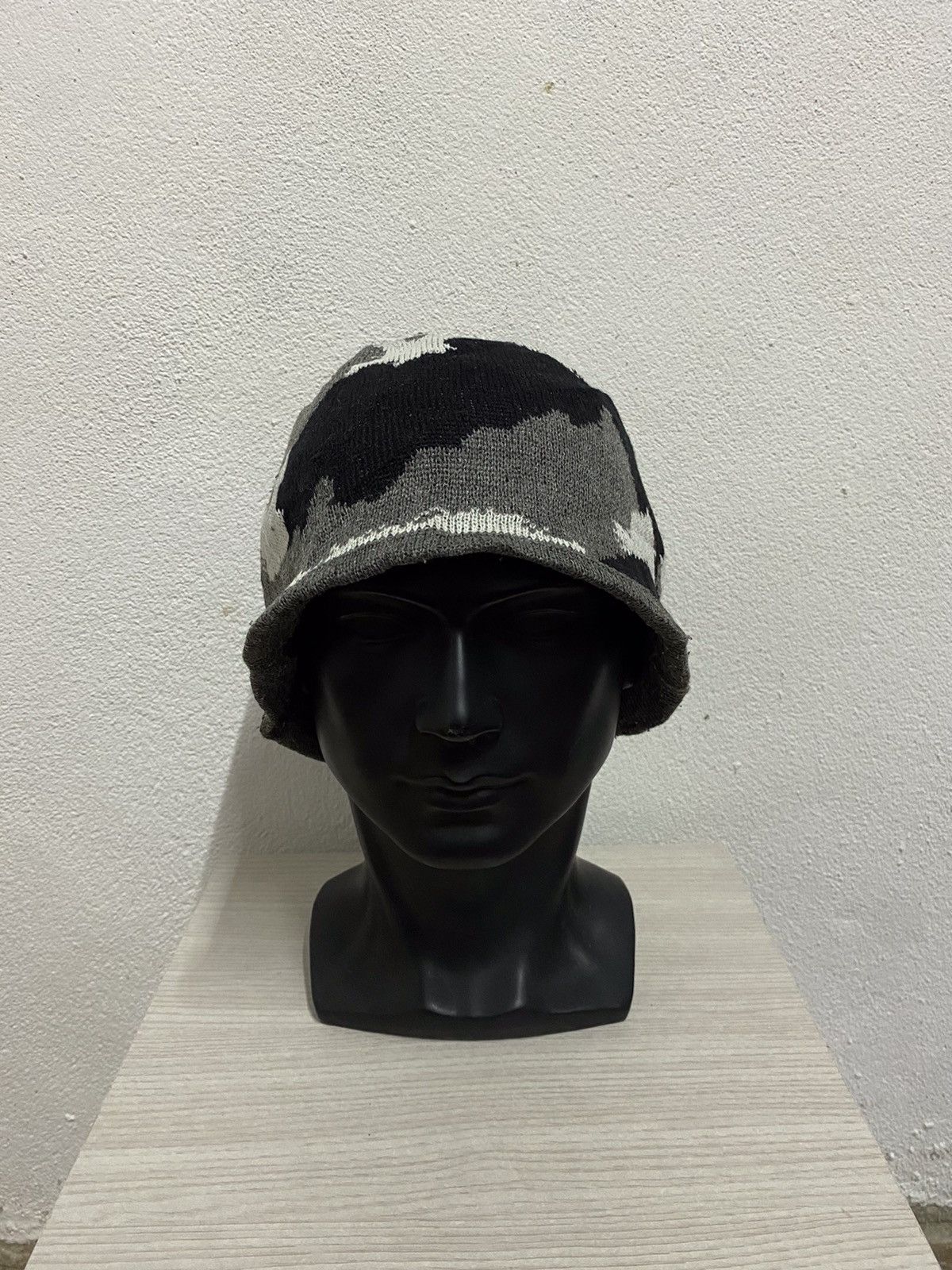 Japanese Brand Japanese Brand Military Design Beanie Hat Size ONE SIZE - 2 Thumbnail