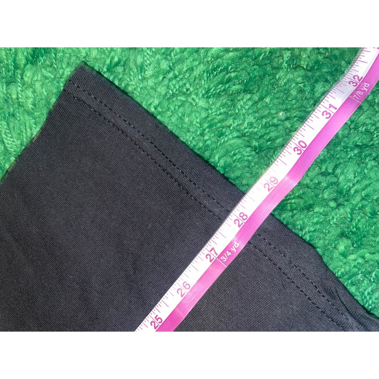 Gildan Y2K Your Village Called Their Idiot Is Missing Shirt 2000s S Size US S / EU 44-46 / 1 - 8 Thumbnail