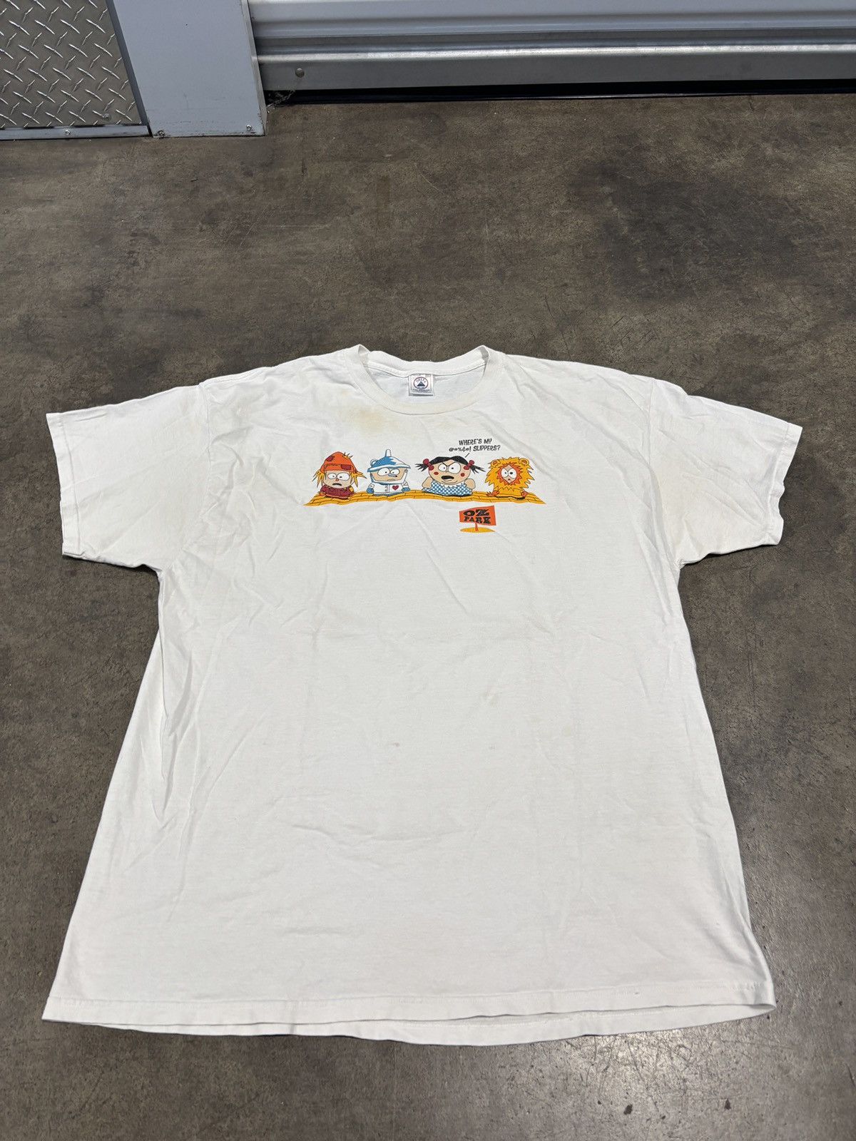 Vintage Vintage South Park Wizard of Oz T-Shirt Size XXL Size US XXL / EU 58 / 5 - 1 Thumbnail