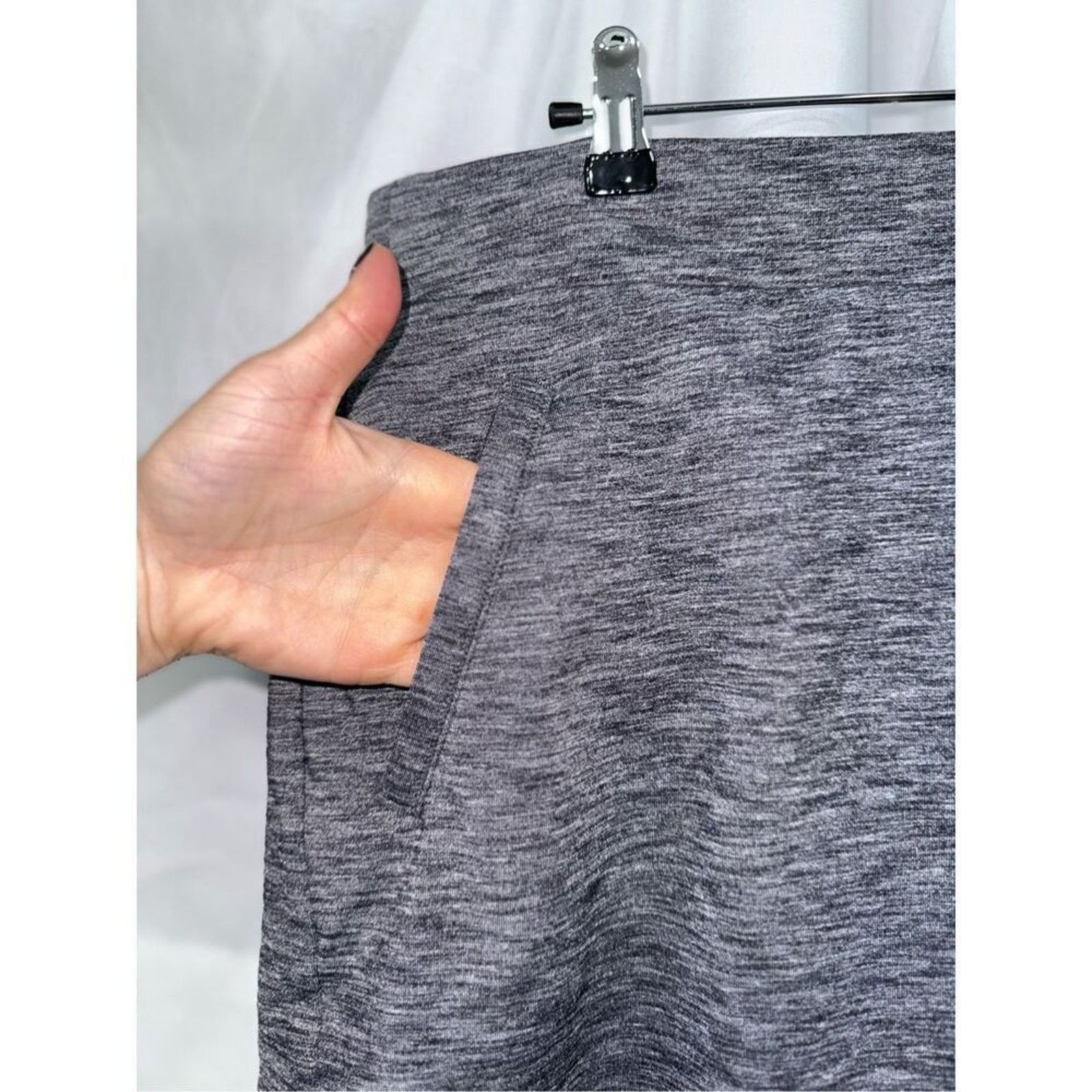 Athleta Athleta Gray Heathered Athleisure Skort | Sz L Size 29" - 3 Thumbnail