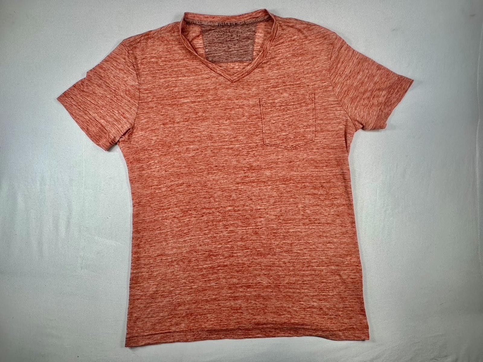 Banana Republic Banana Republic Vintage Short Sleeve T-Shirt Red Men's Small Size US S / EU 44-46 / 1 - 1 Thumbnail