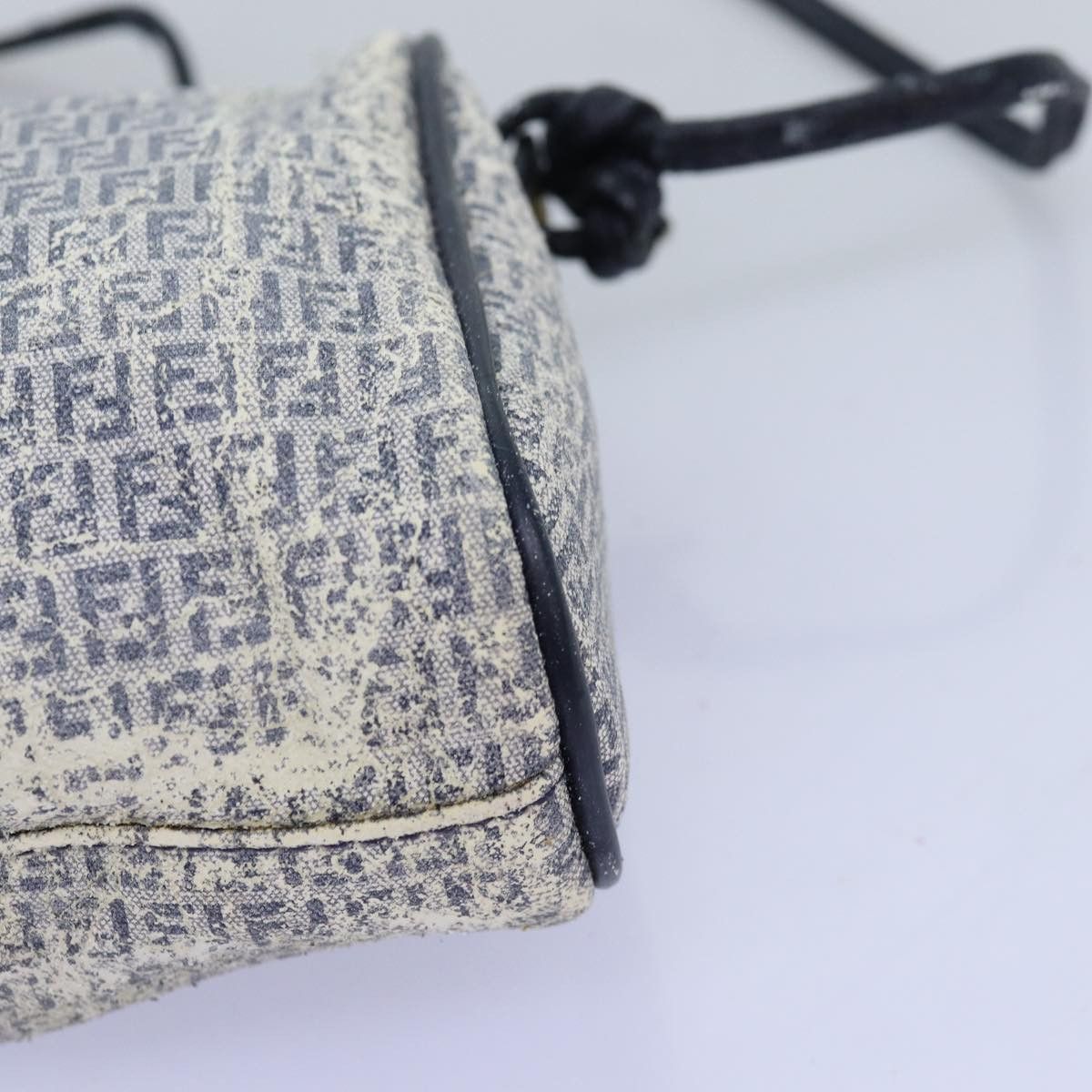 Fendi FENDI Zucchino Canvas Shoulder Bag Coated Canvas White Navy Size ONE SIZE - 15 Thumbnail