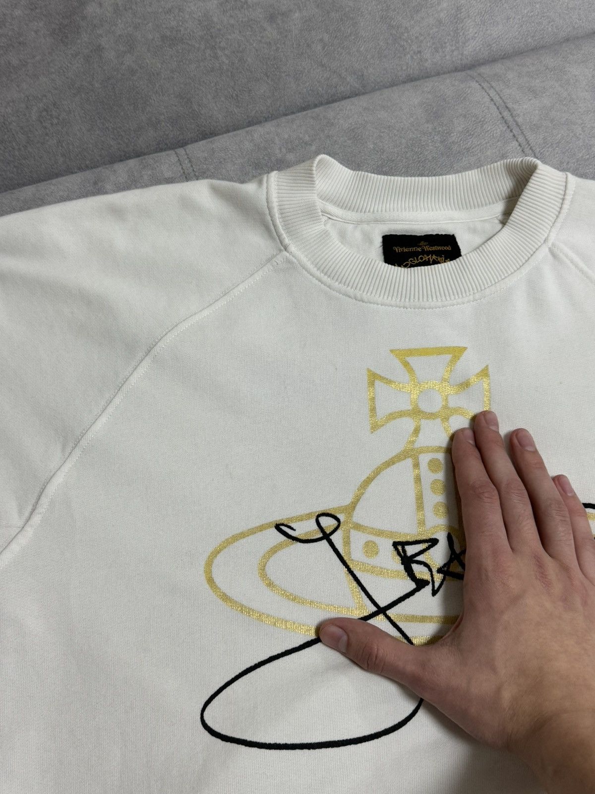 Vintage Vintage Vivienne Westwood anglomania white gold sweatshirt Size US L / EU 52-54 / 3 - 8 Thumbnail