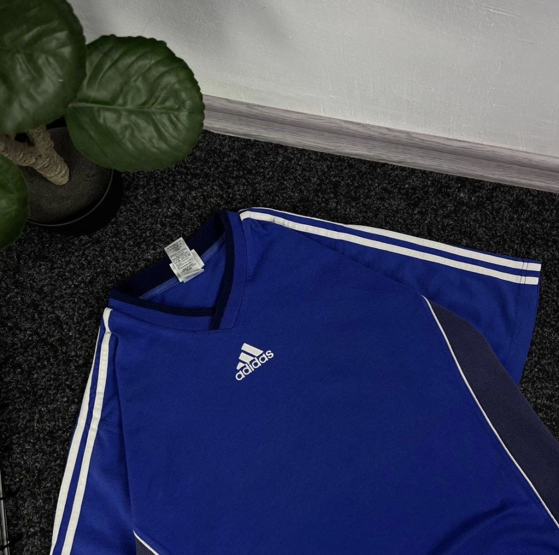Adidas Adidas Vintage 90s tee jersey blokecore archive stripped Size US XL / EU 56 / 4 - 3 Thumbnail