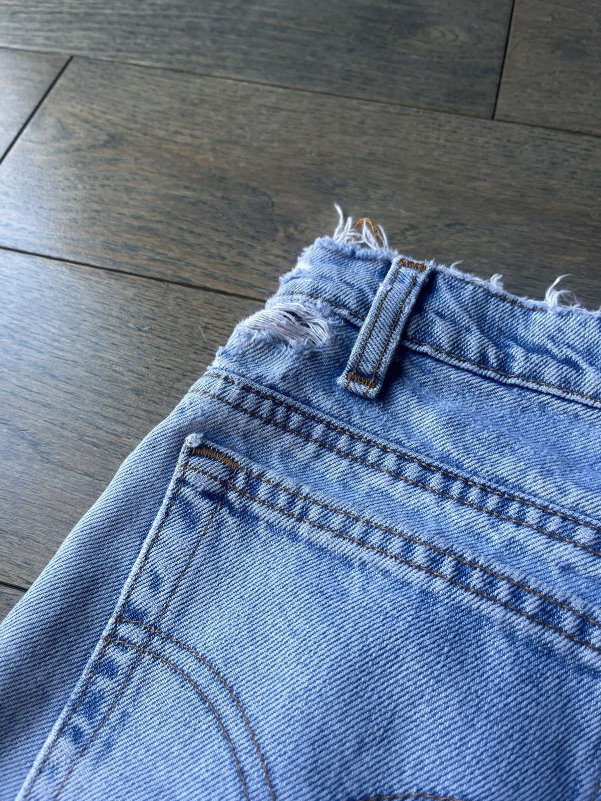 Levi's Vintage Levi’s Made in Canada 505 W28 L32 distressed denim Size 28" / US 6 / IT 42 - 7 Thumbnail