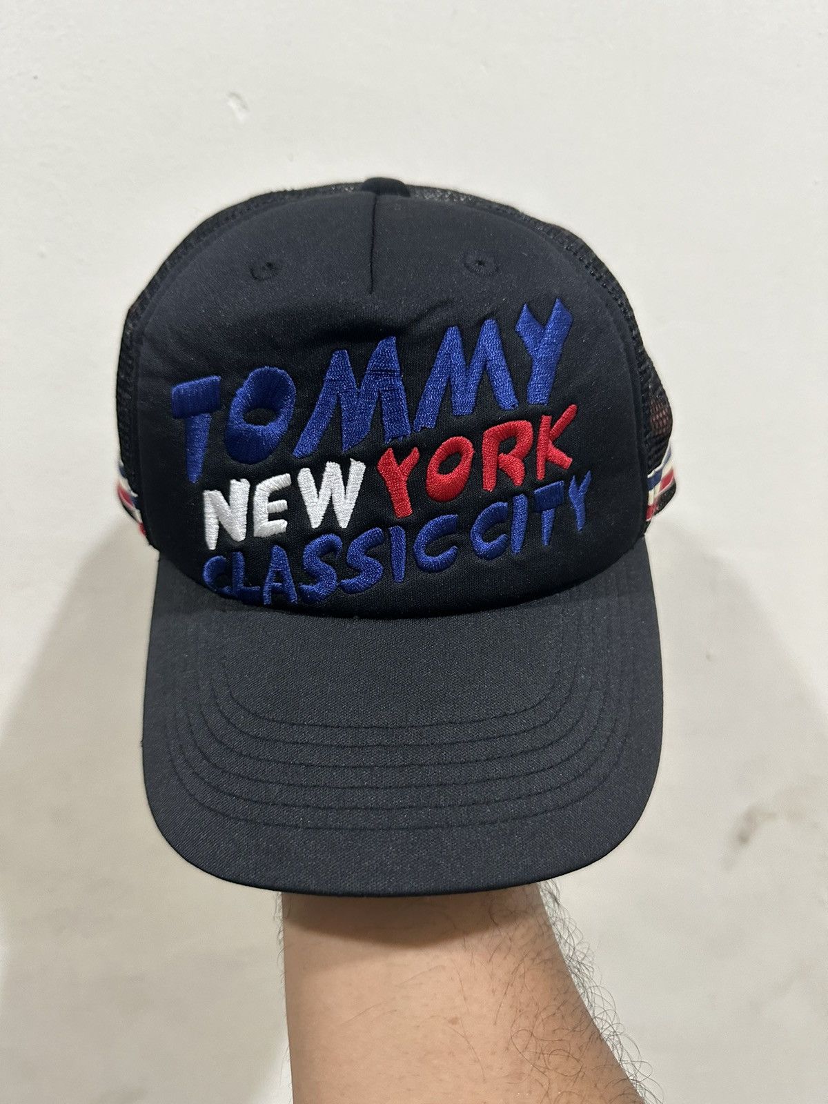 Tommy Hilfiger VTG TOMMY Hilfiger Trucker Hat Size ONE SIZE - 2 Thumbnail
